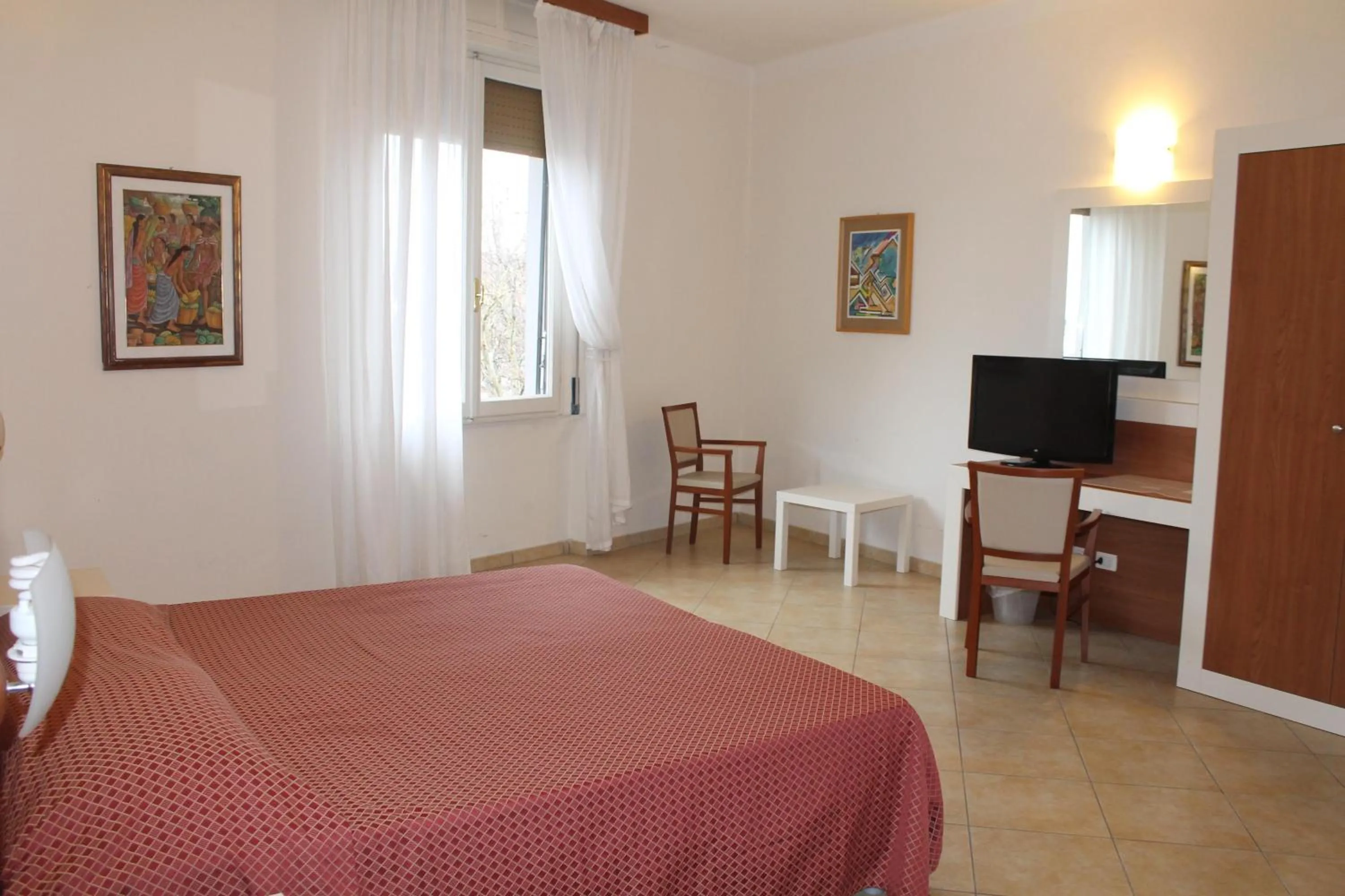 Photo of the whole room, Bed in B&B Soggiorno Ponte Rosso