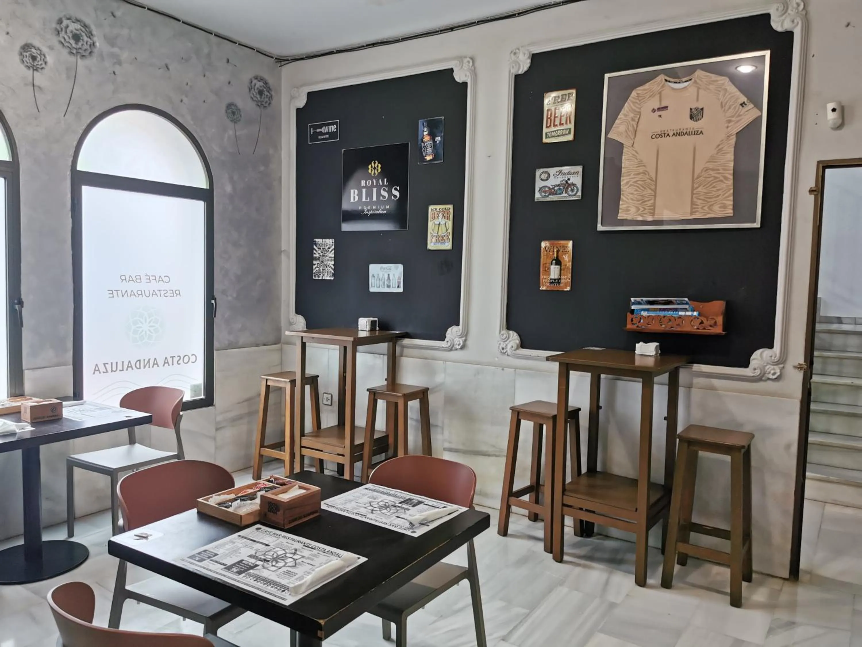 Restaurant/places to eat in Hotel Costa Andaluza