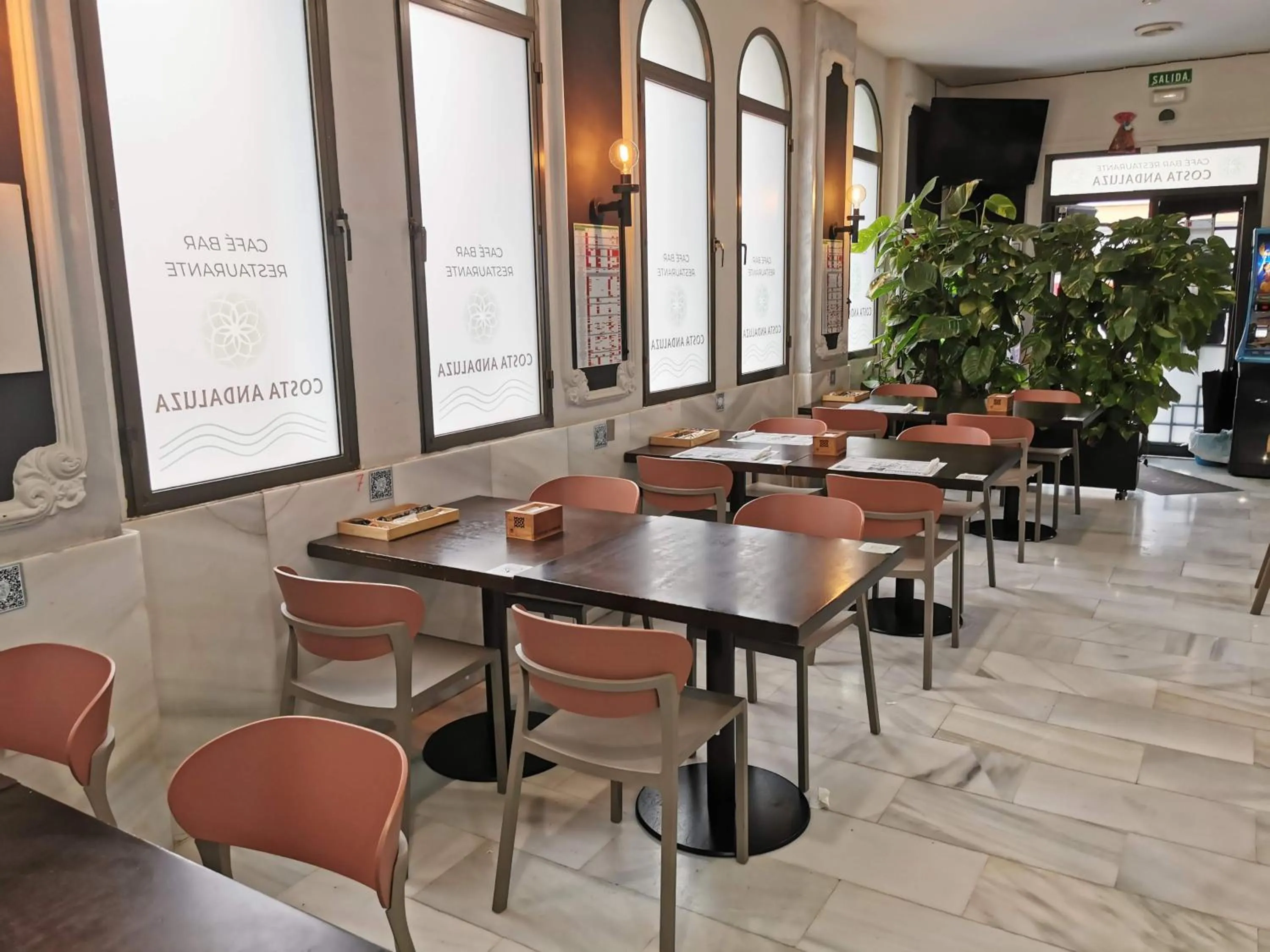 Restaurant/places to eat in Hotel Costa Andaluza