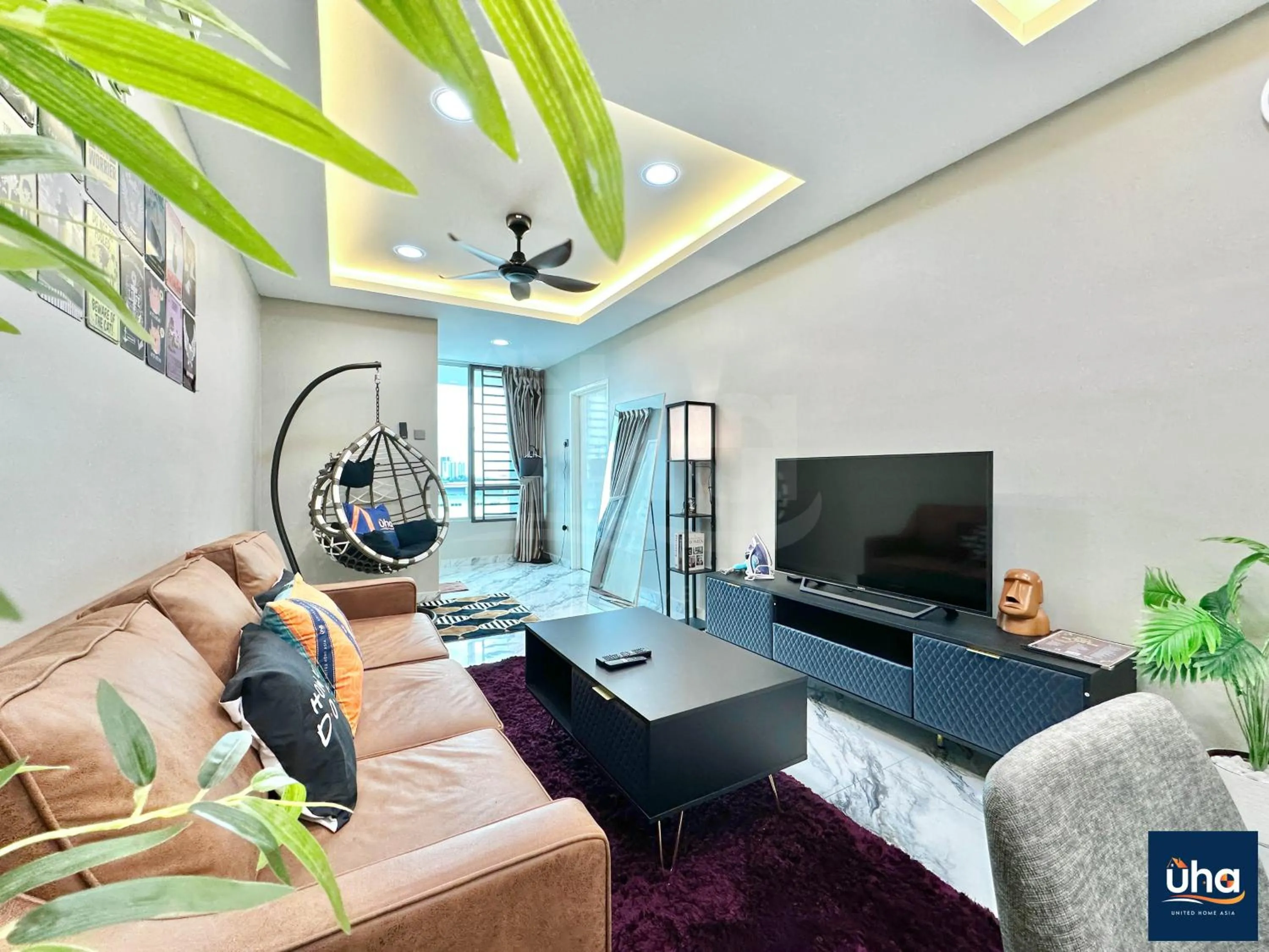 TV and multimedia in Akademik Suite by JK Home