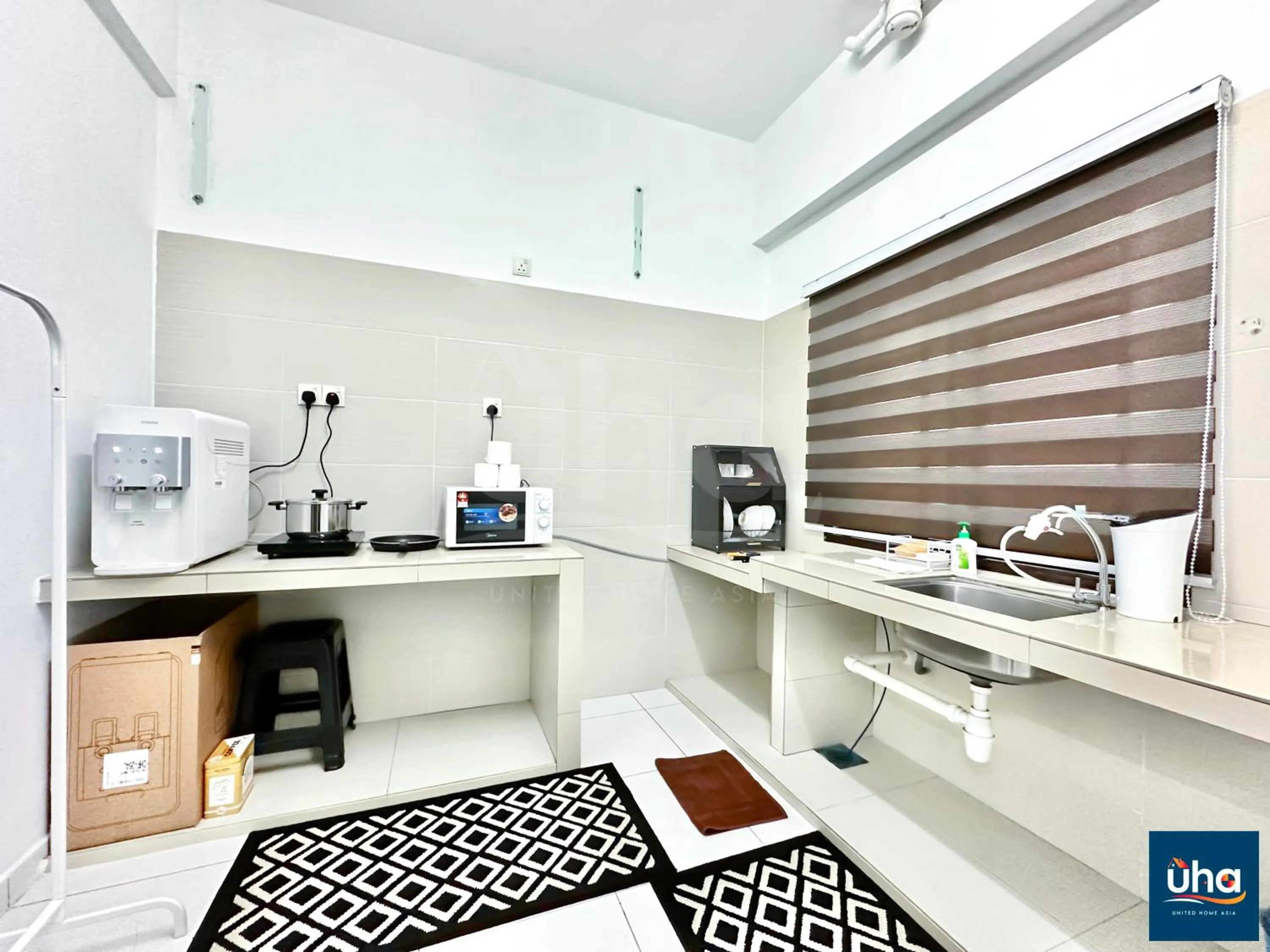 Kitchen or kitchenette in Akademik Suite by JK Home