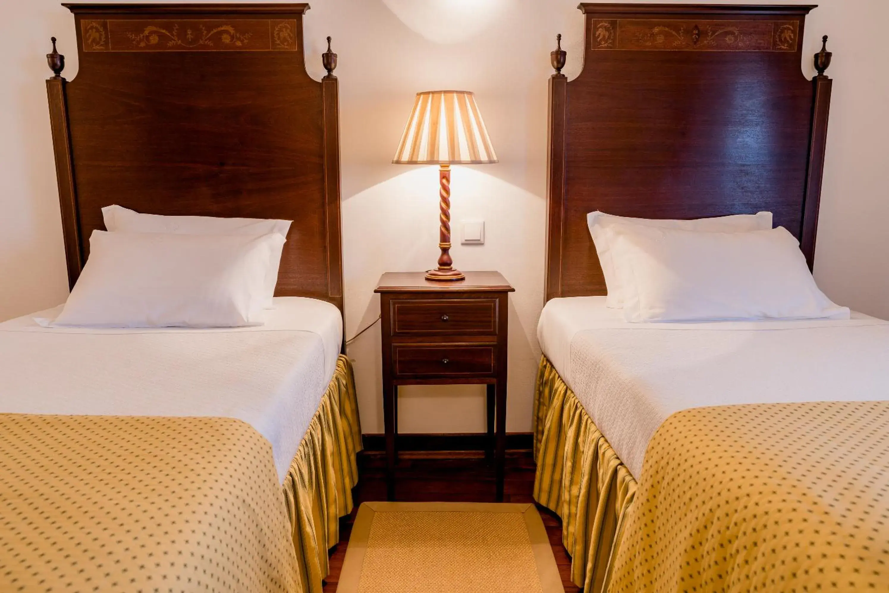 Premium Twin Room in Casa Amarela TH & National Monument Premium Twin Room in Casa Amarela TH & National Monument