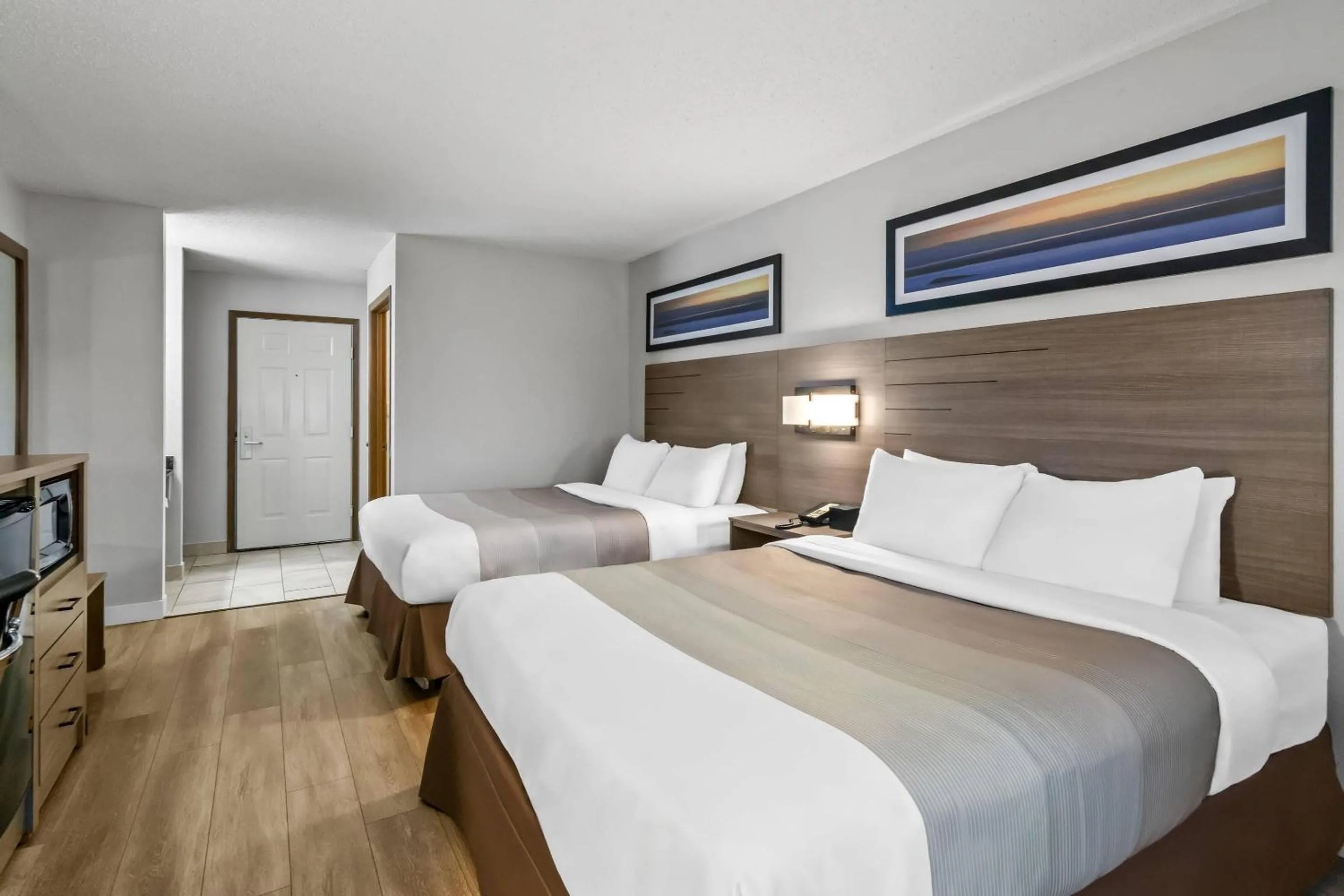 Bedroom, Bed in Quality Inn Neosho