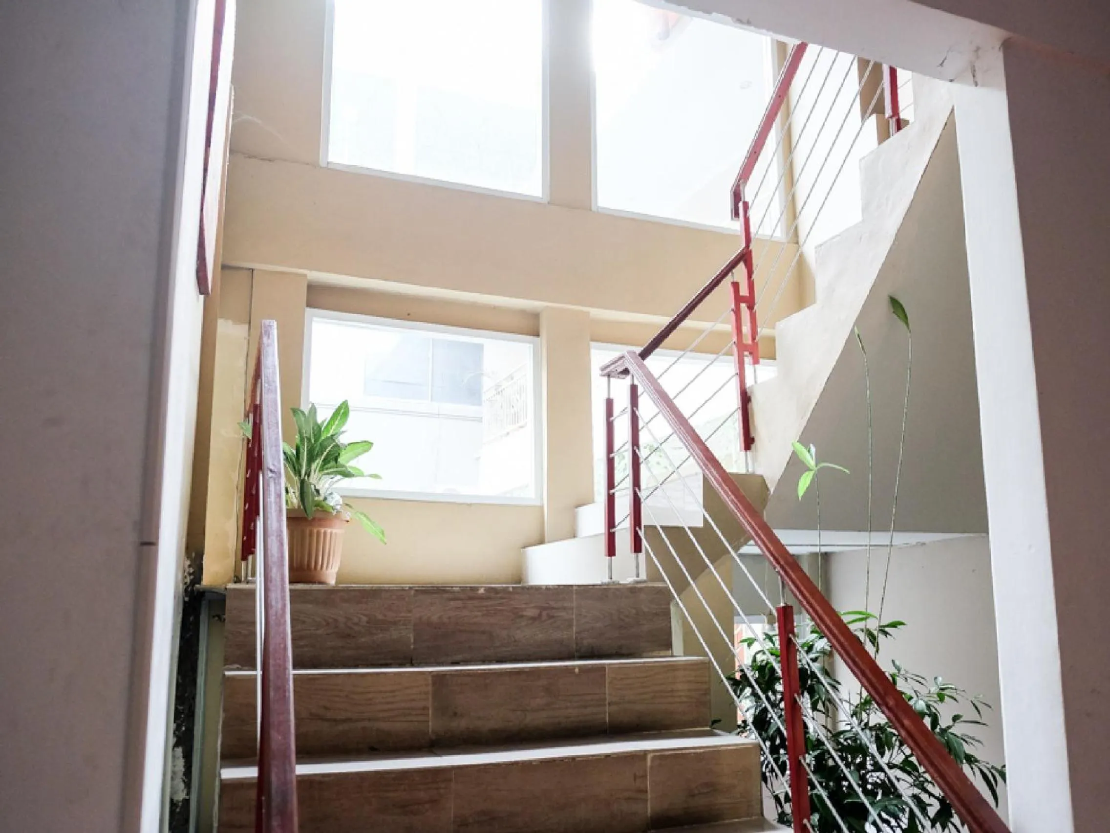 Decorative detail in RedDoorz near Kebun Raya Bogor 2