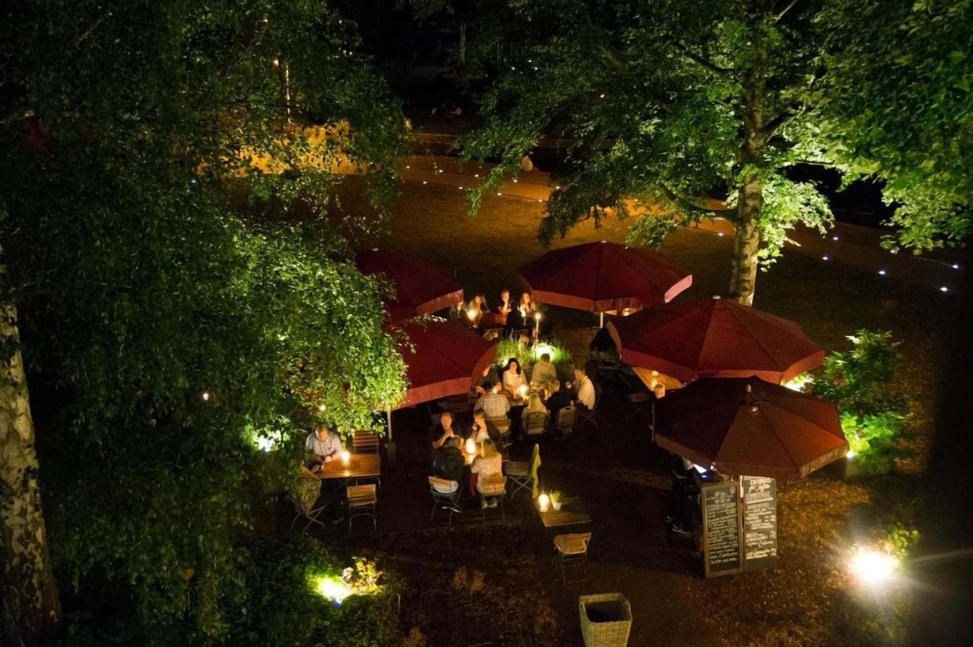 Restaurant/places to eat in Galerie Hotel