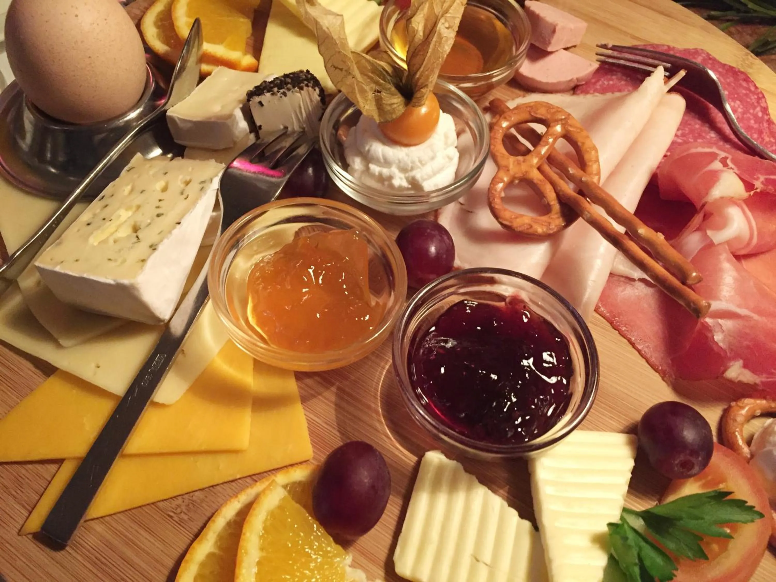 Food and drinks in Galerie Hotel