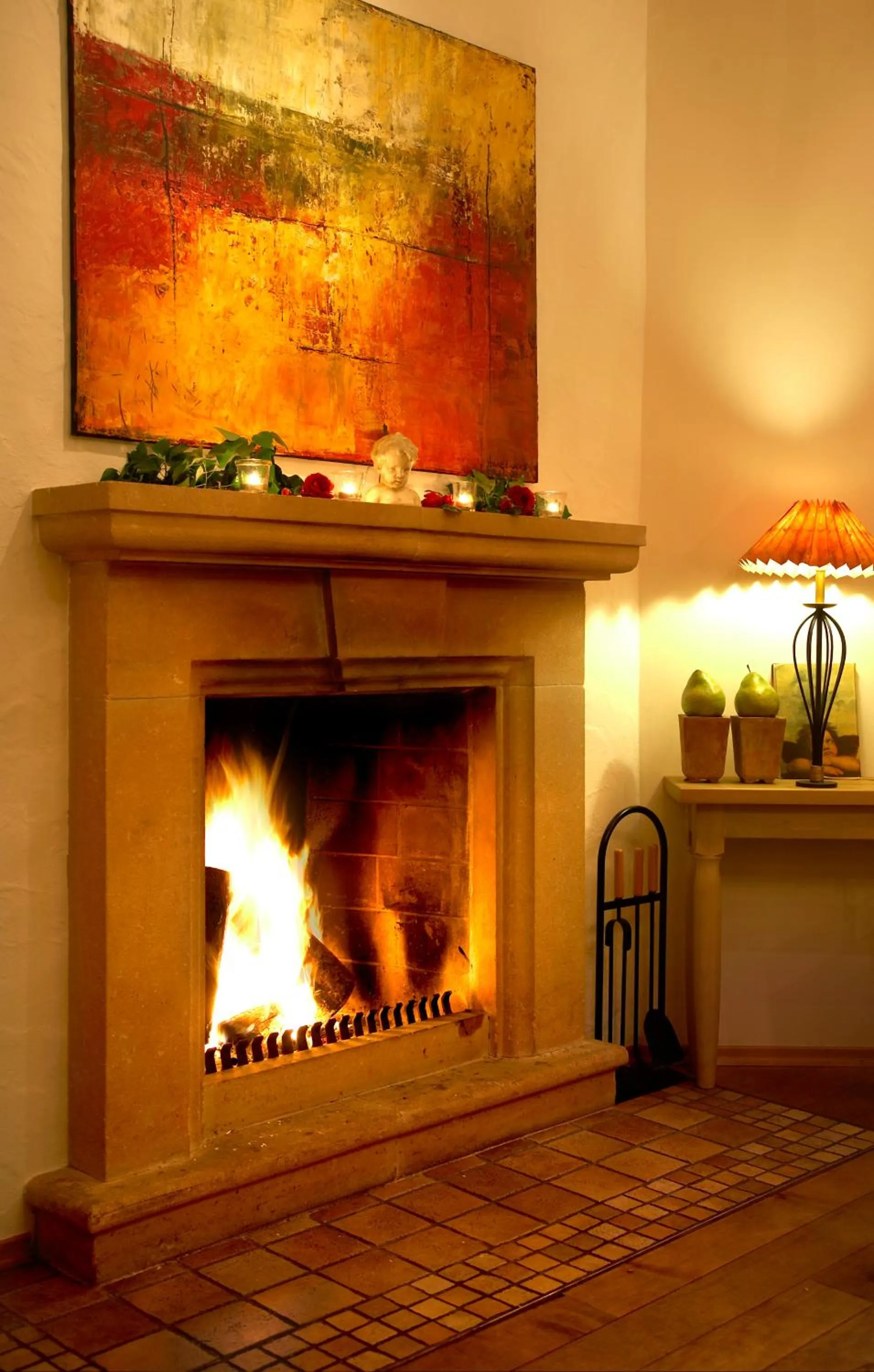 Restaurant/places to eat in Galerie Hotel