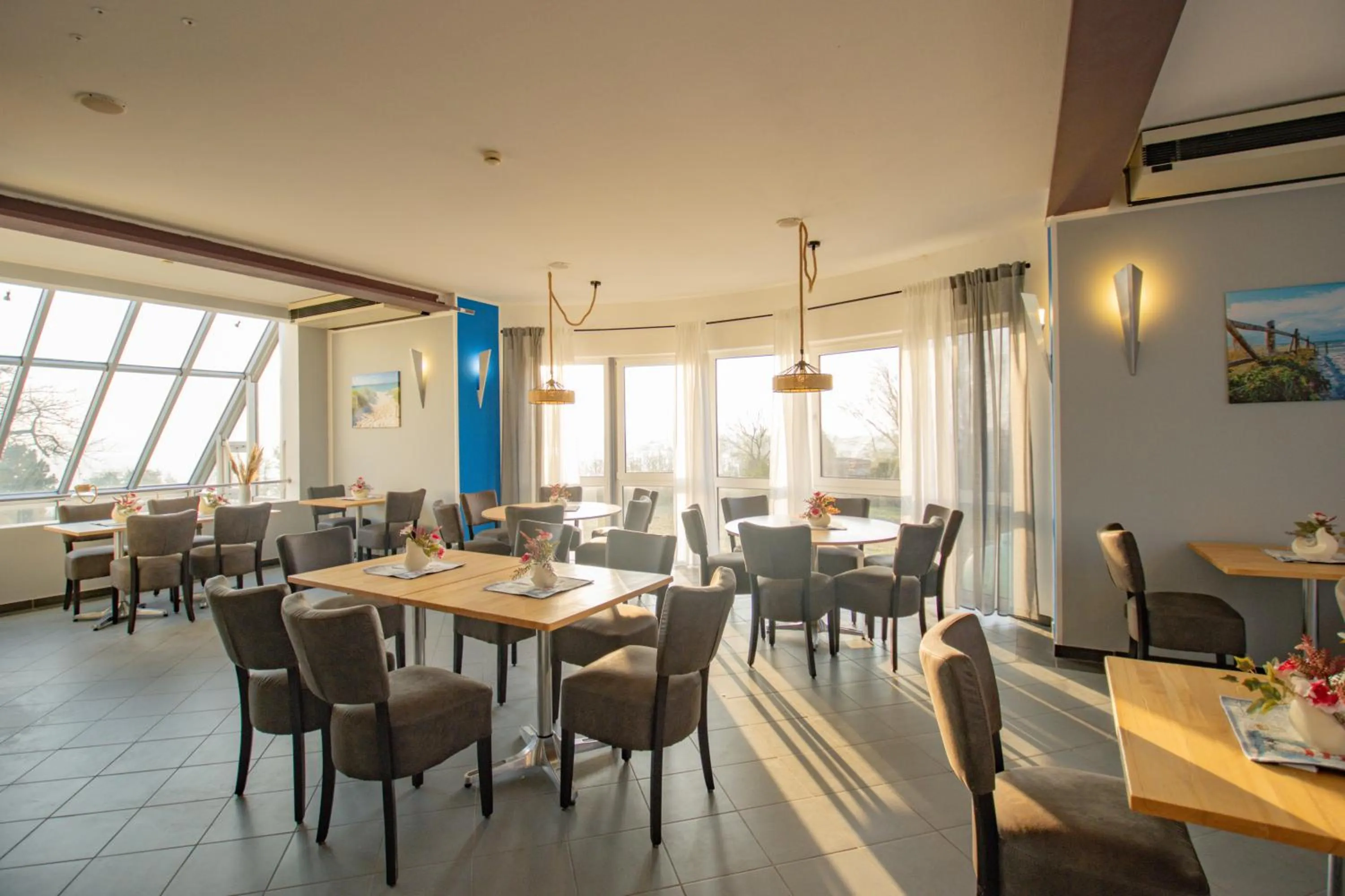 Restaurant/places to eat in Inselhotel kleiner Bodden