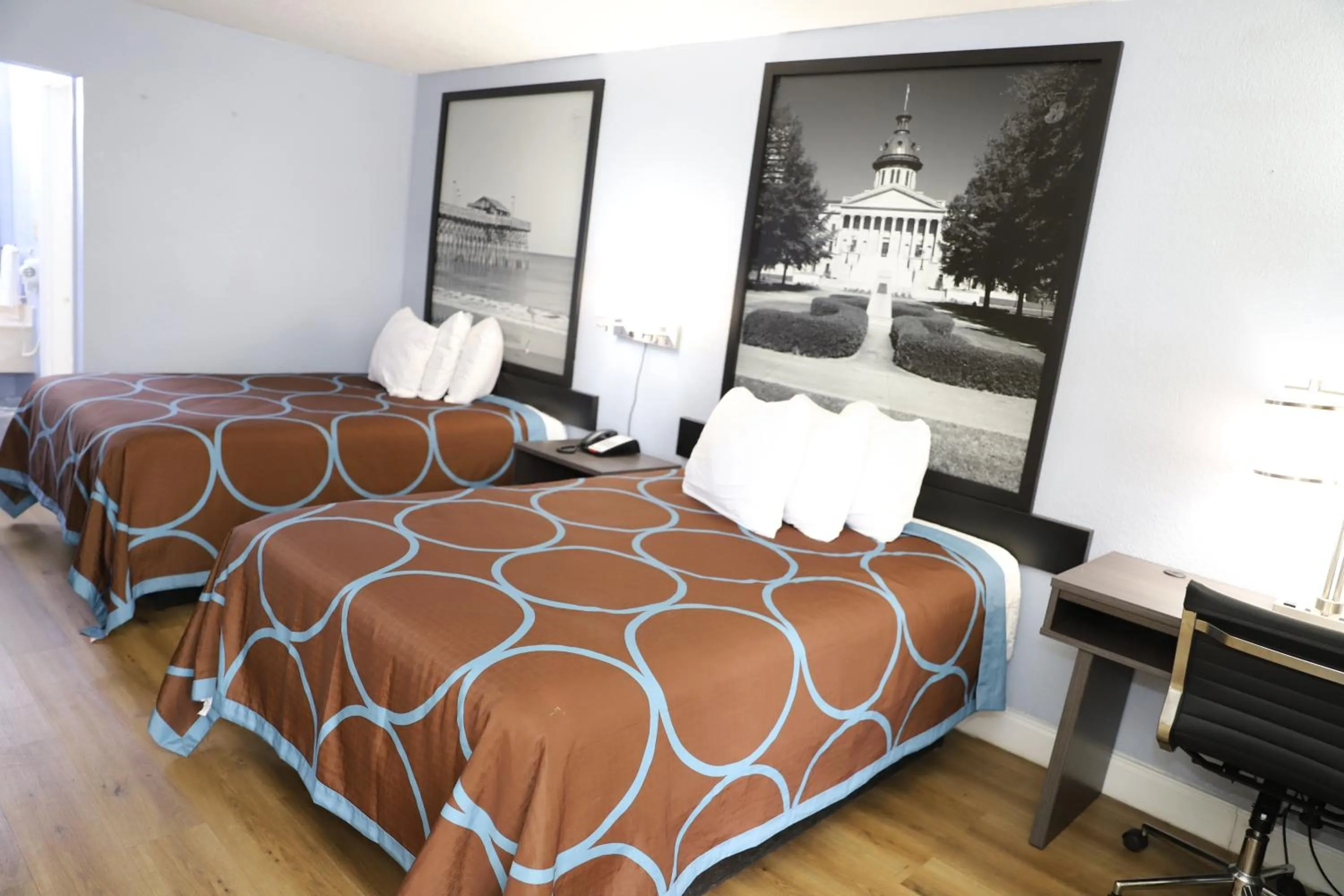 Bed in Travelodge by Wyndham Florence