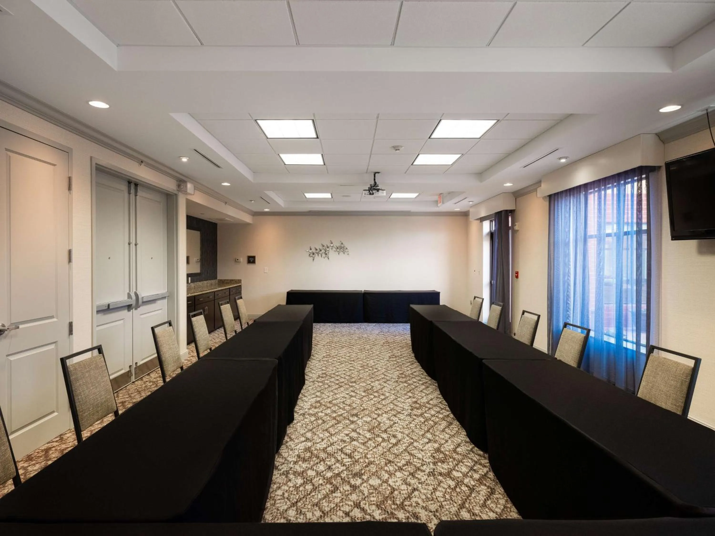 Meeting/conference room in Homewood Suites by Hilton Joplin