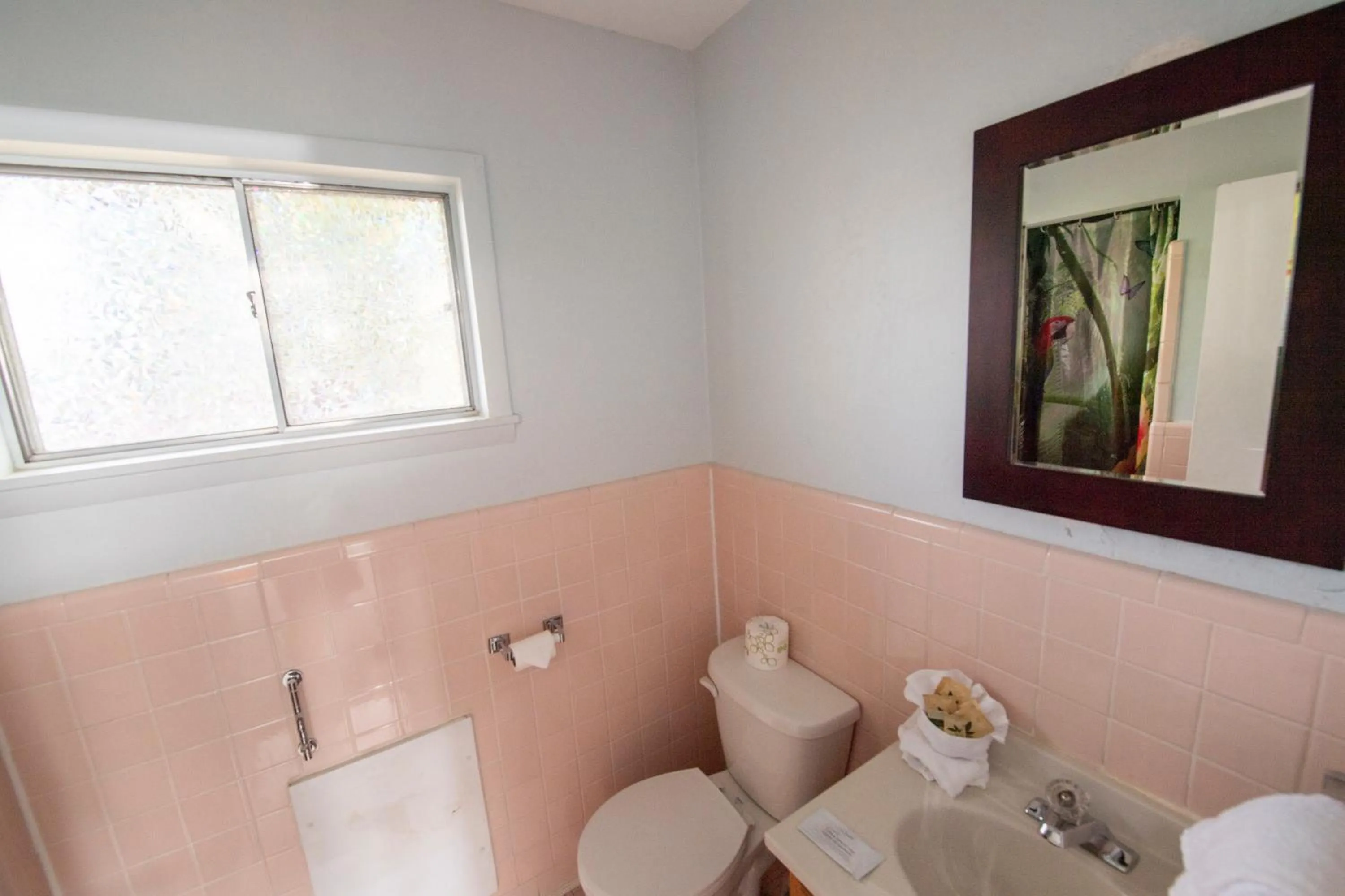 Toilet in Tower 64 Motel & RV