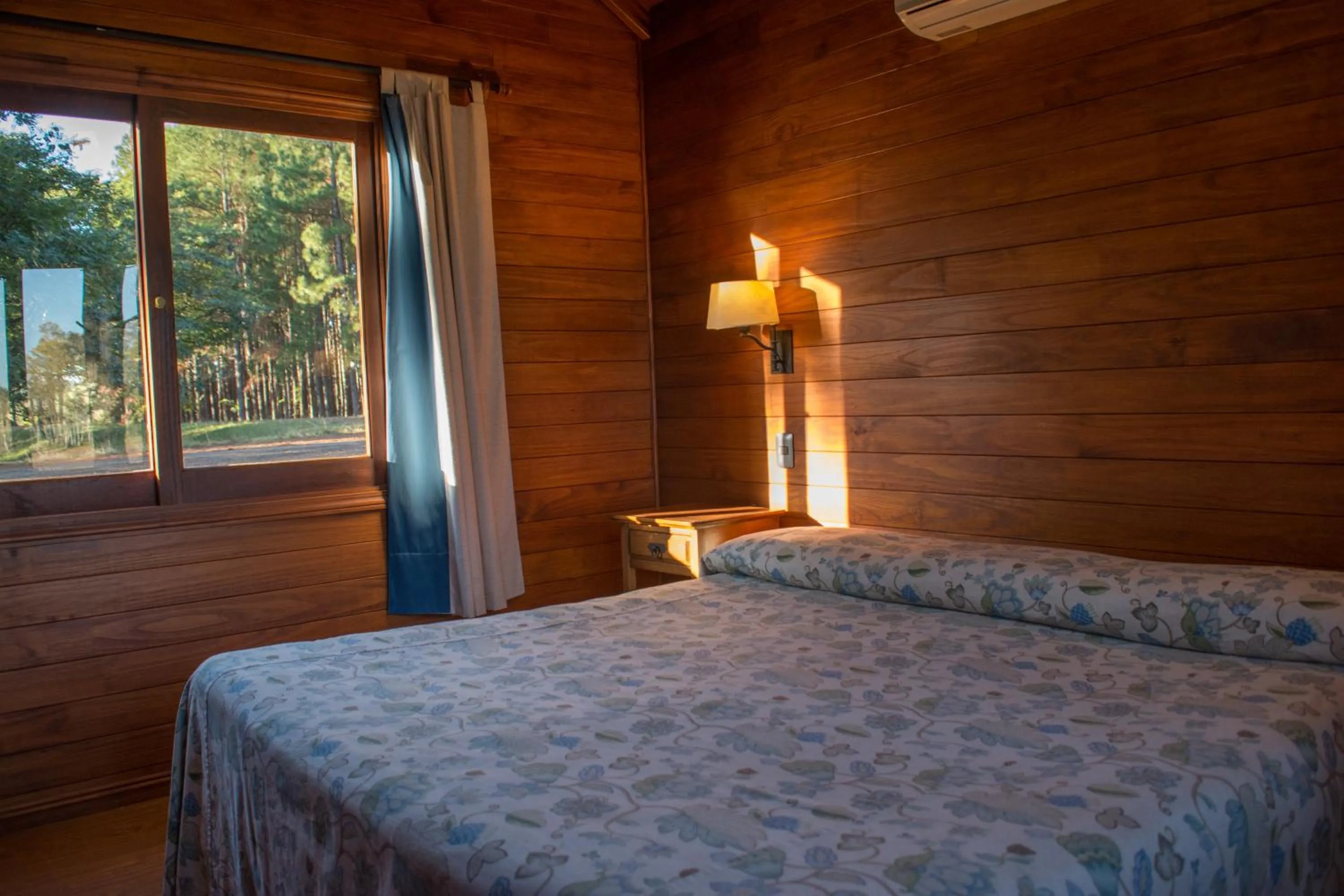 Photo of the whole room, Bed in Hotel Horacio Quiroga