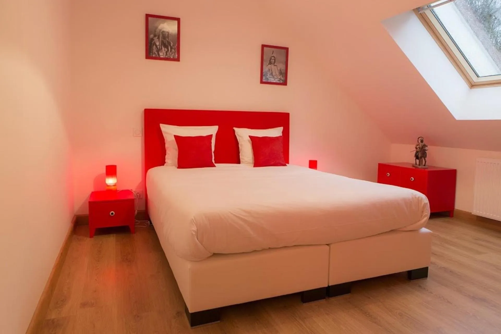 Bed in Gîtes de l'Orée du Bois - Boussières