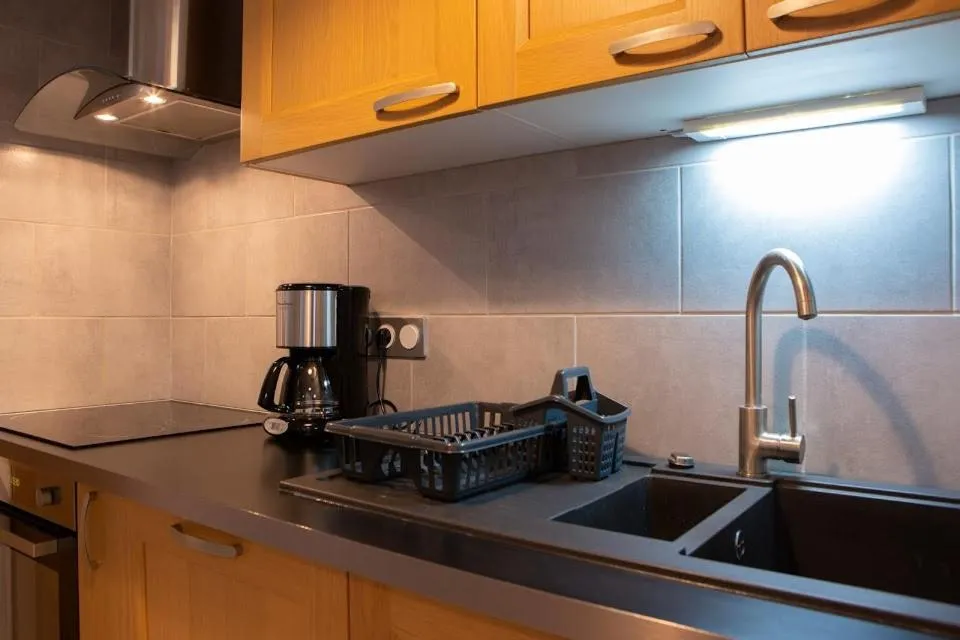 Coffee/tea facilities in Gîtes de l'Orée du Bois - Boussières