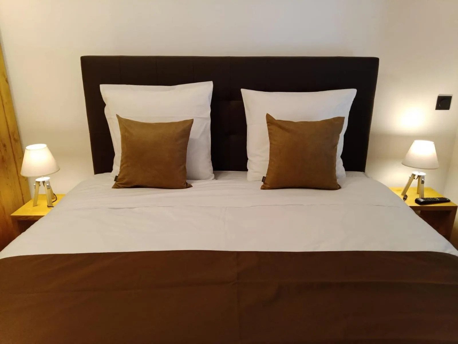 Bed in Gîtes de l'Orée du Bois - Boussières