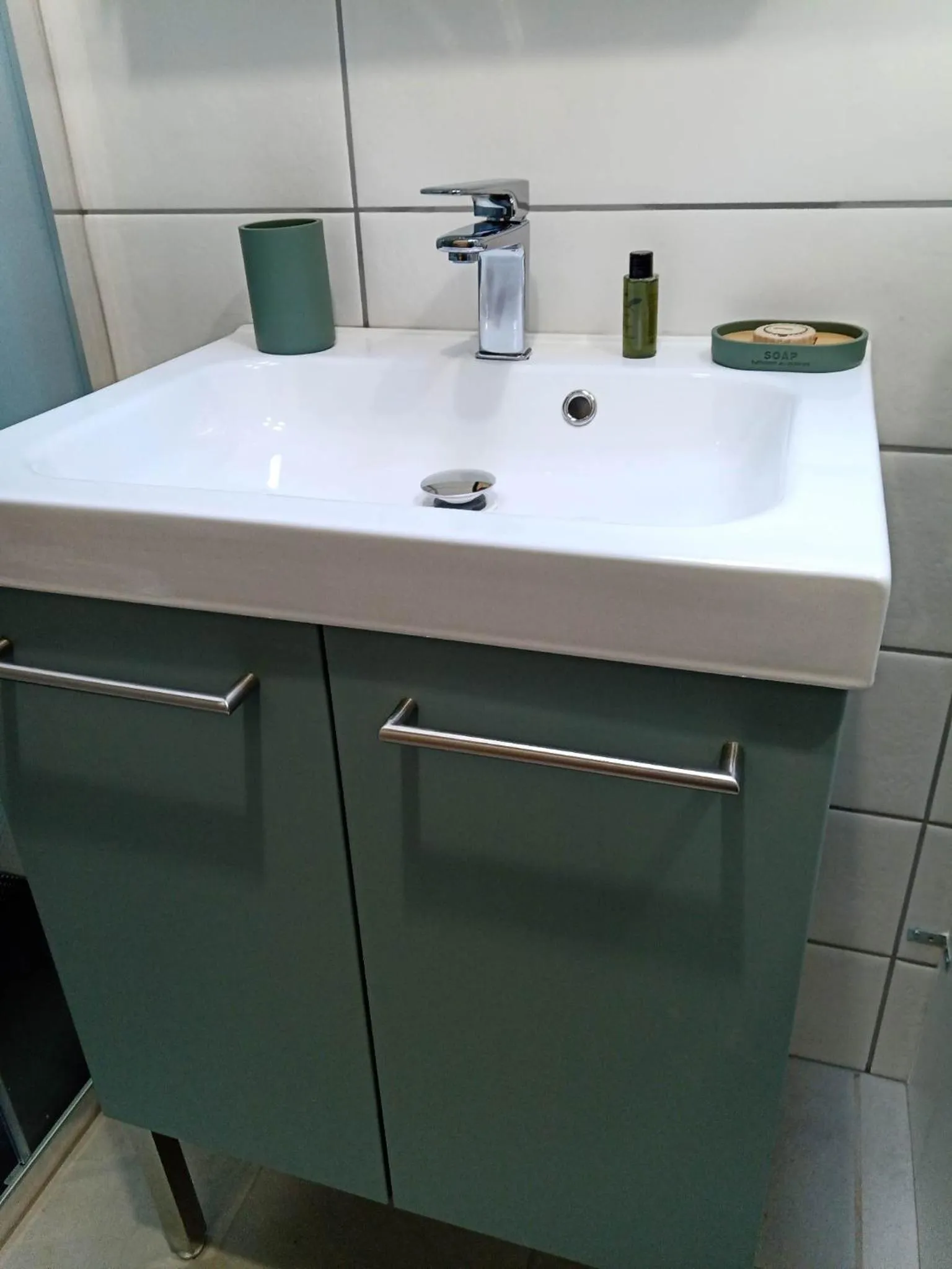 Bathroom in Gîtes de l'Orée du Bois - Boussières