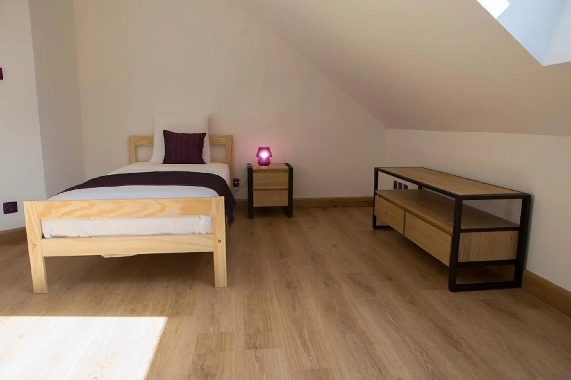 Bed in Gîtes de l'Orée du Bois - Boussières