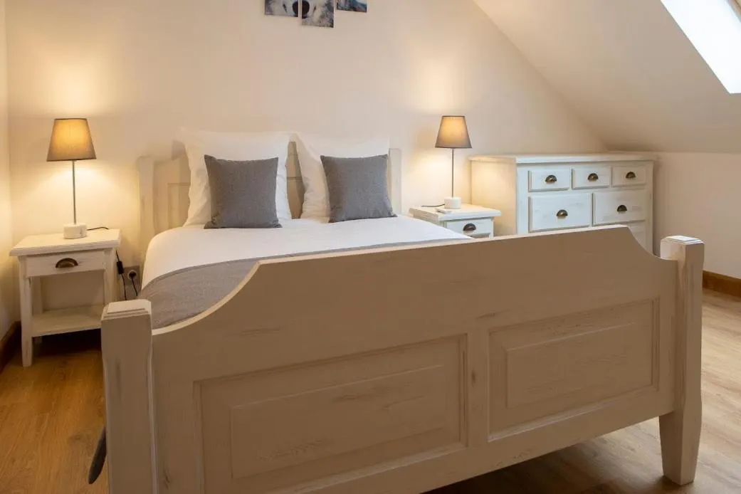 Bed in Gîtes de l'Orée du Bois - Boussières
