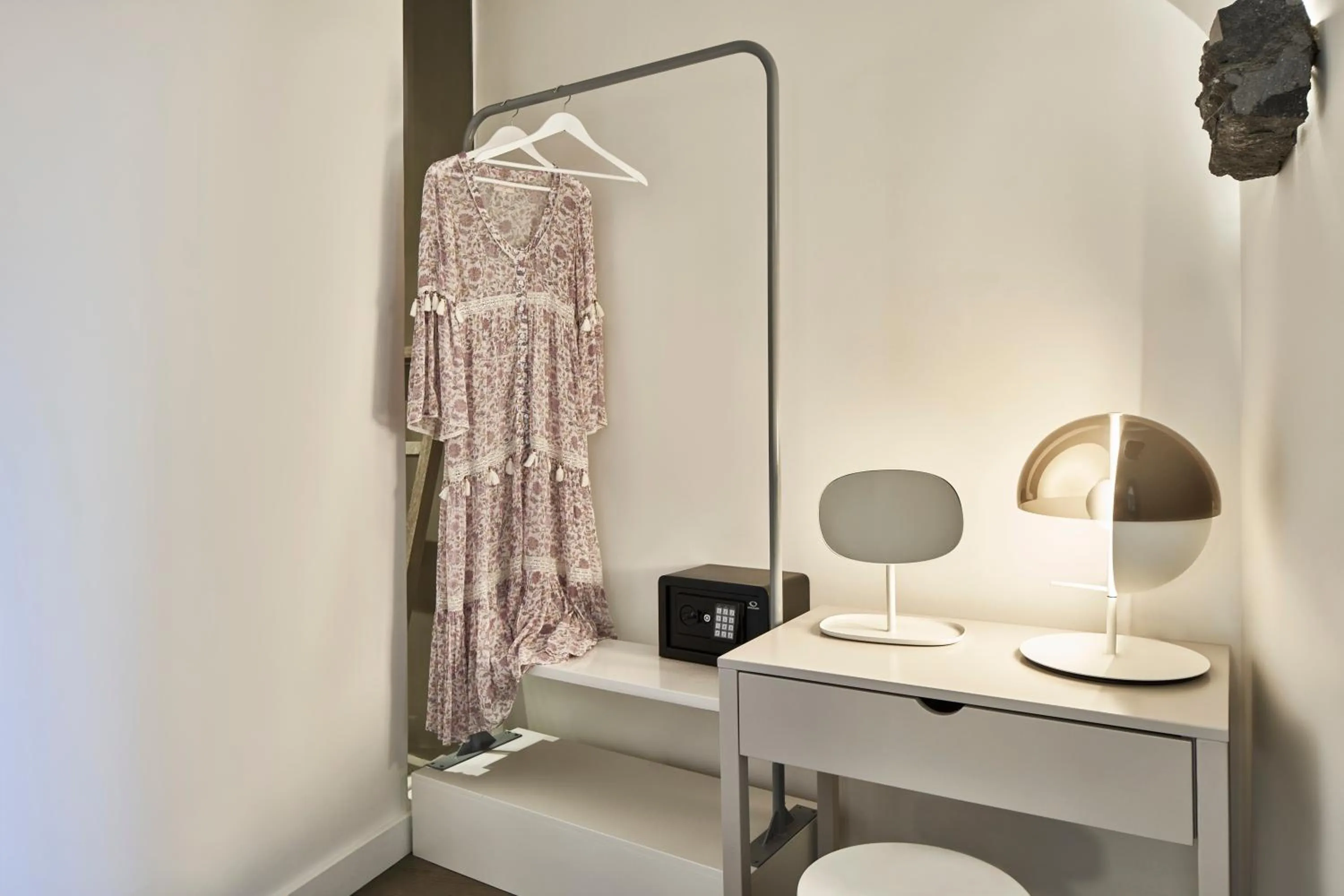 Decorative detail in Old Castle Oia