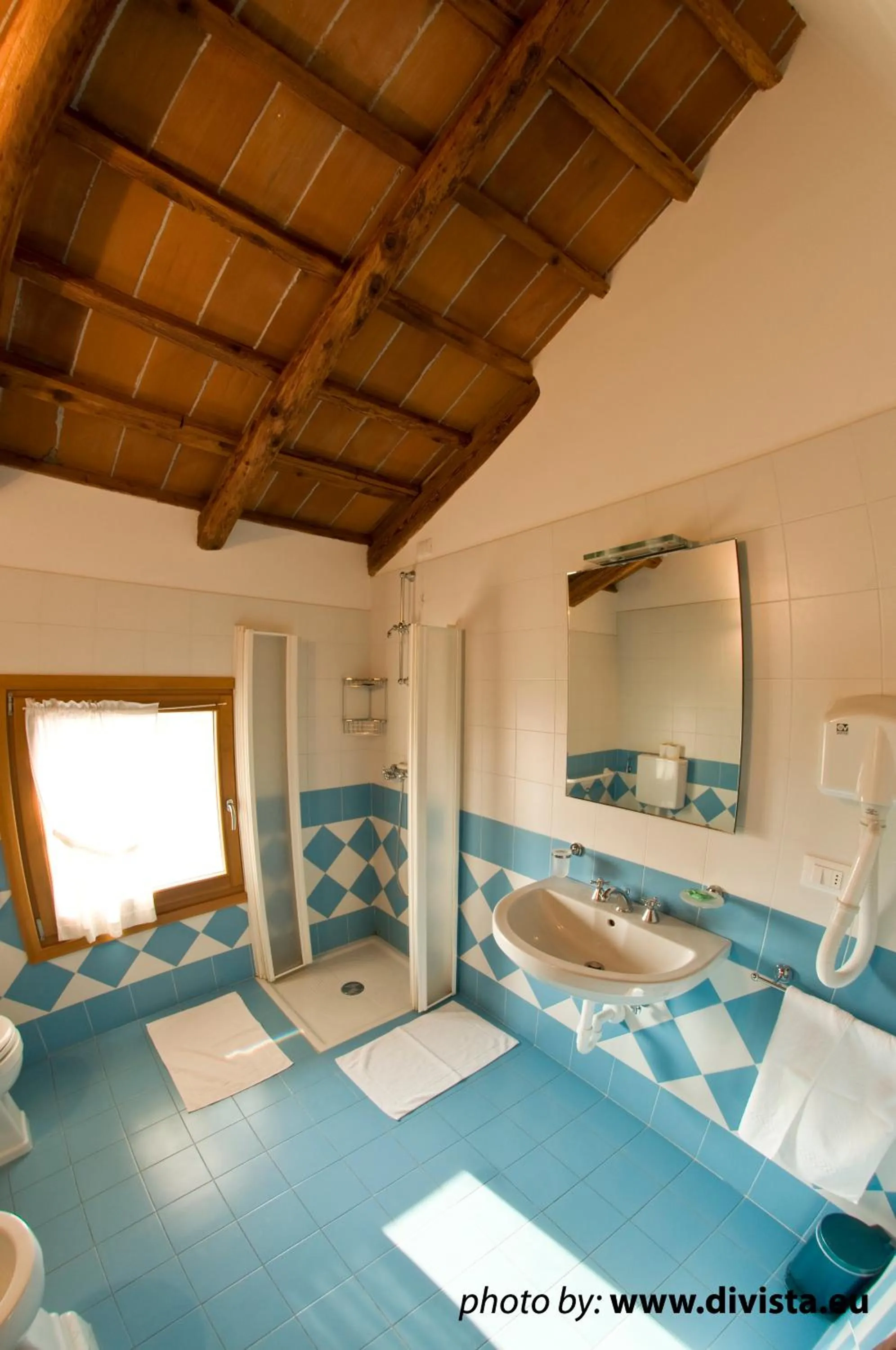 Bed in Agriturismo Cjasal di Pition