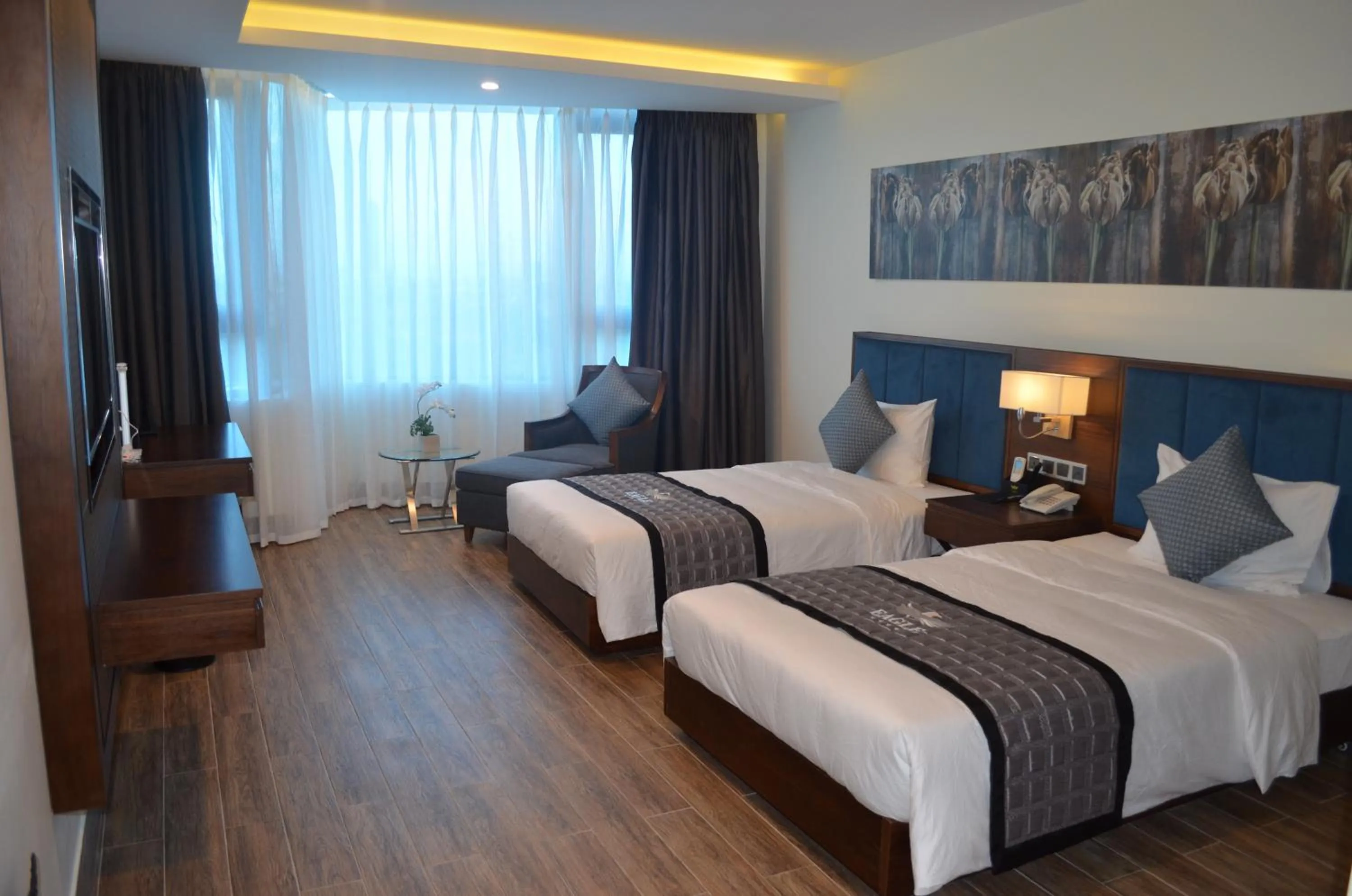 Bedroom, Bed in Eagle Hotel