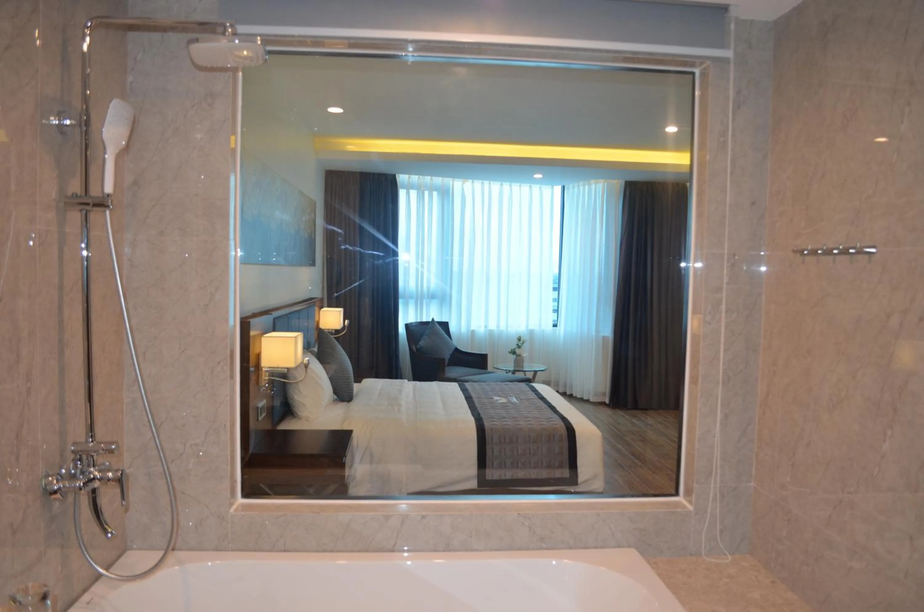 Bathroom in Eagle Hotel