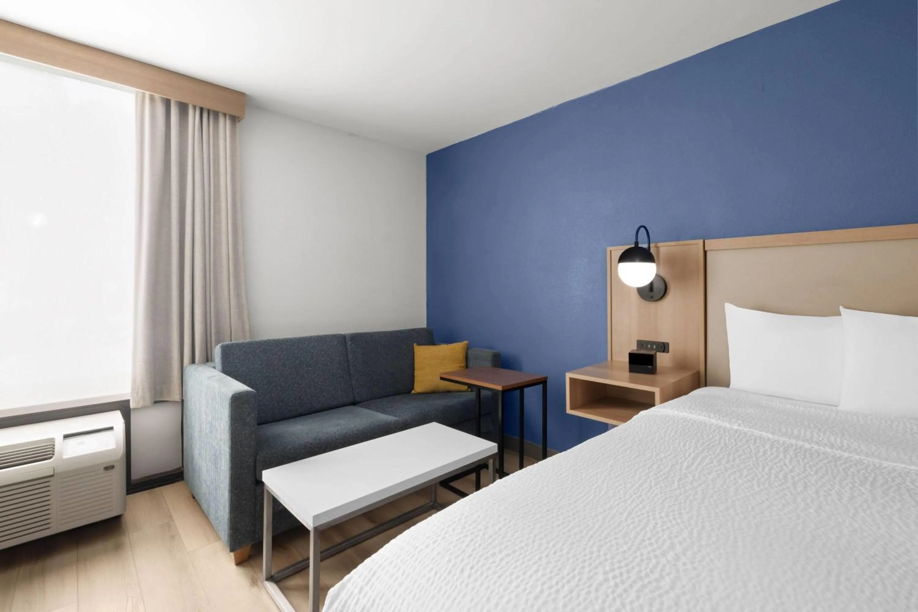 Photo of the whole room in La Quinta Inn & Suites by Wyndham Myrtle Beach