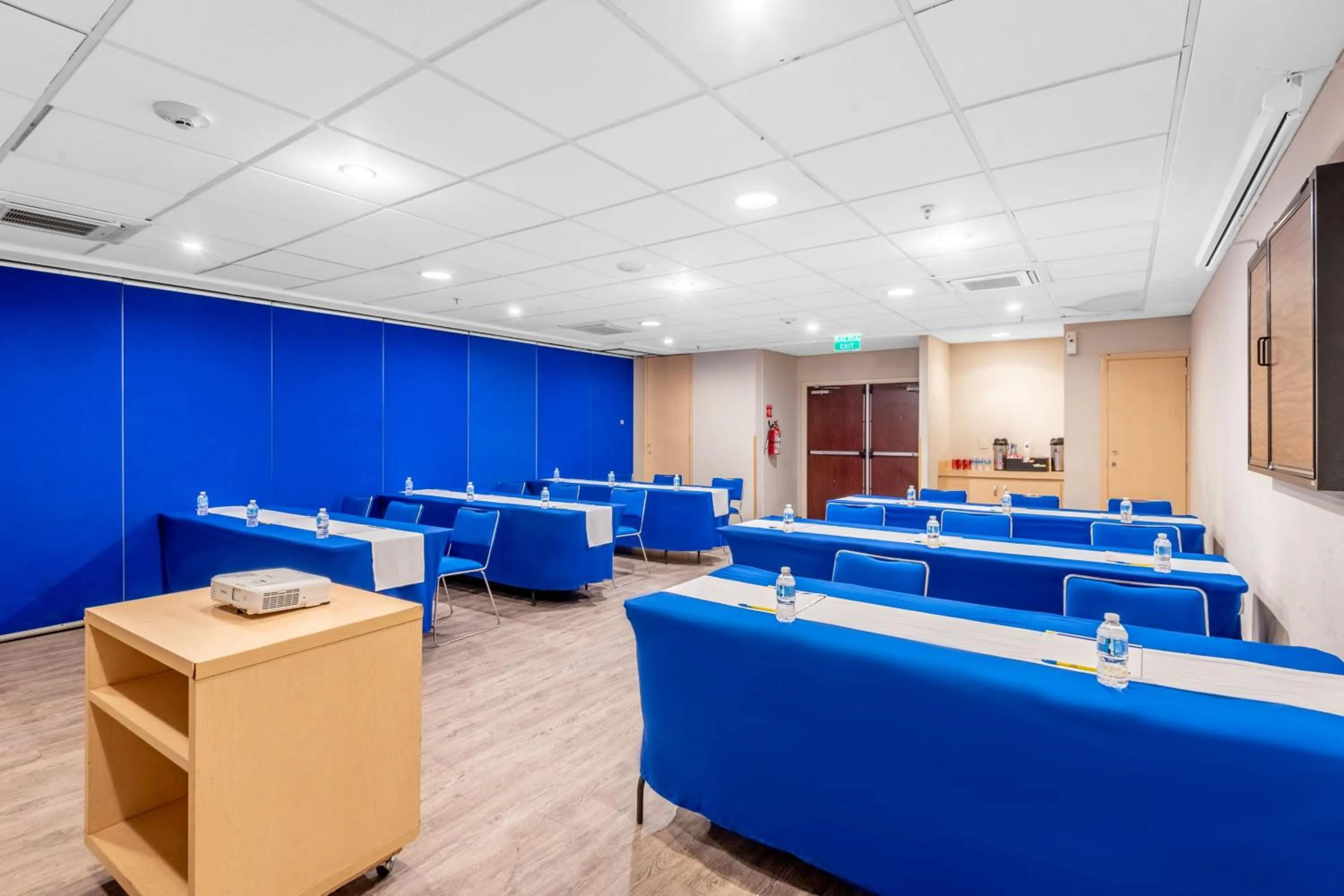 Meeting/conference room in City Express by Marriott Campeche
