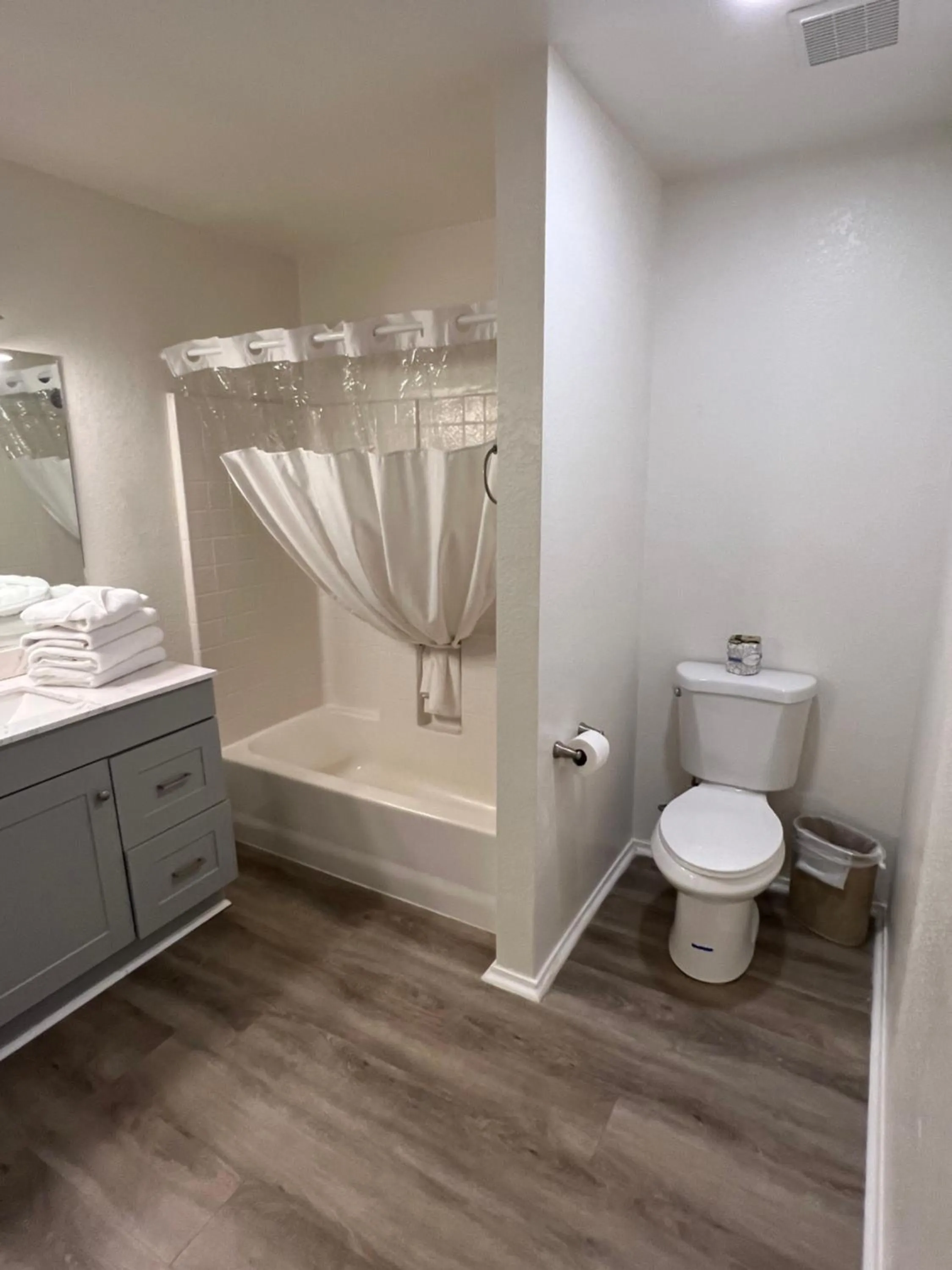 Majestic Mountain Inn