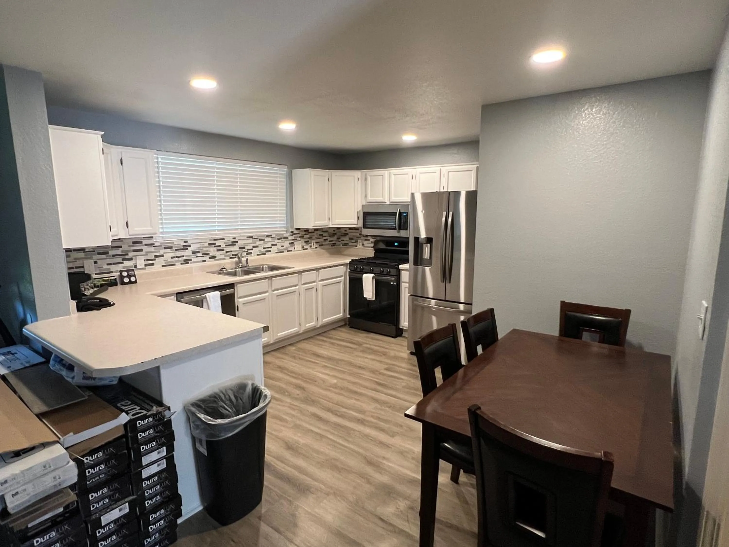 Majestic Mountain Inn