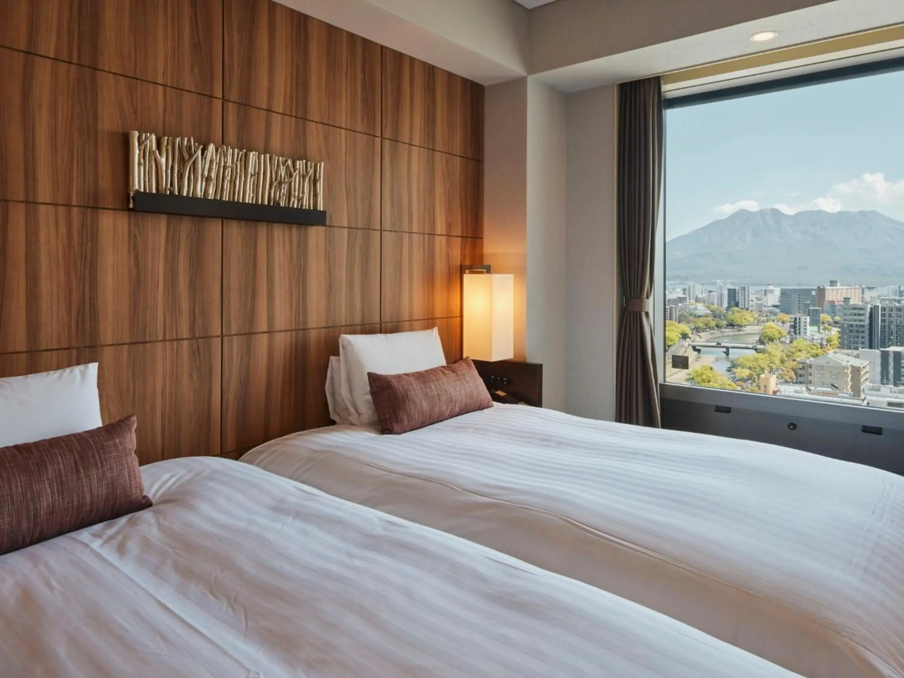Twin Room with Sakurajima View - Non-Smoking in Solaria Nishitetsu Hotel Kagoshima Twin Room with Sakurajima View - Non-Smoking in Solaria Nishitetsu Hotel Kagoshima