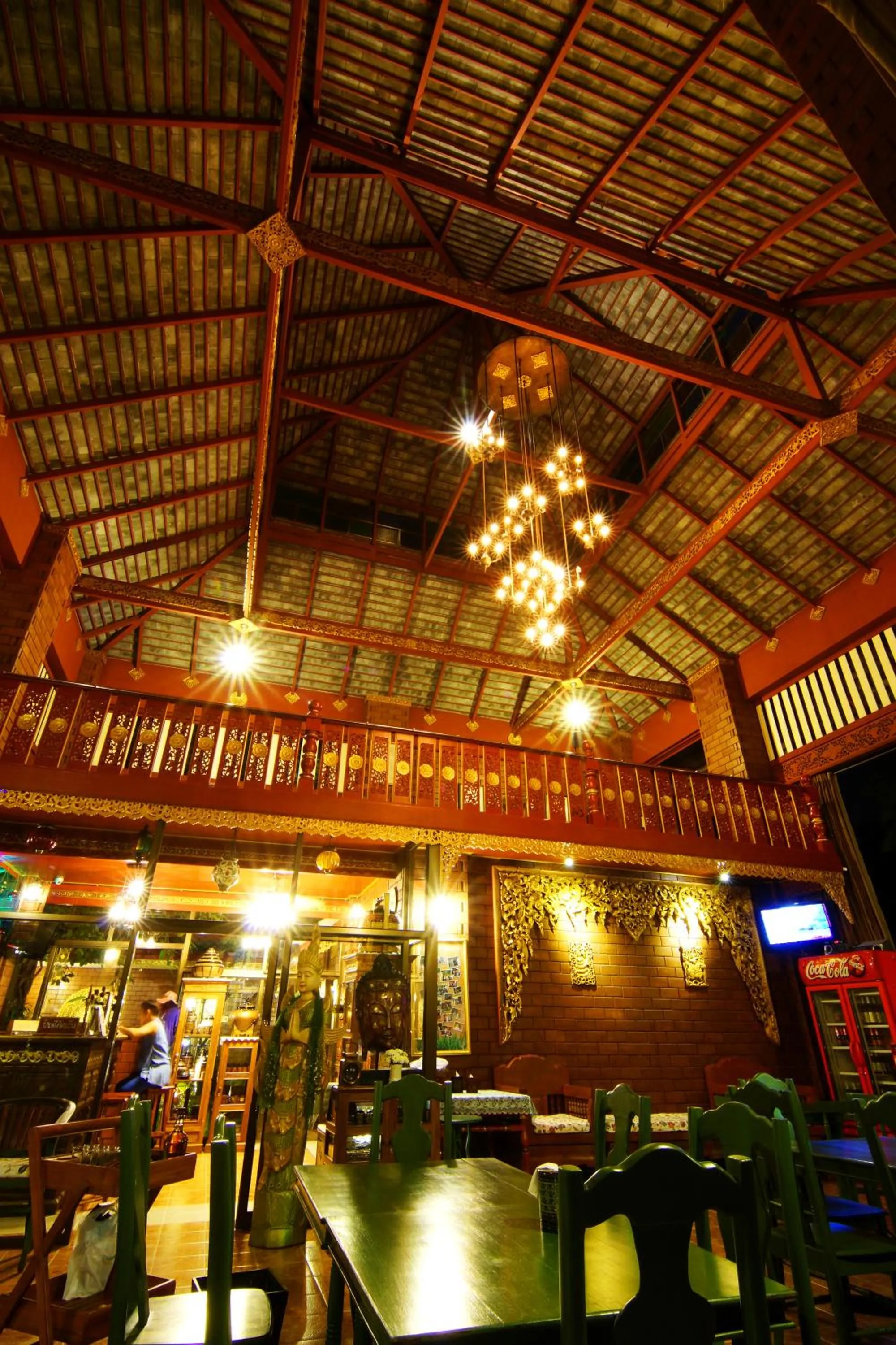 Restaurant/places to eat in Irawadee Resort