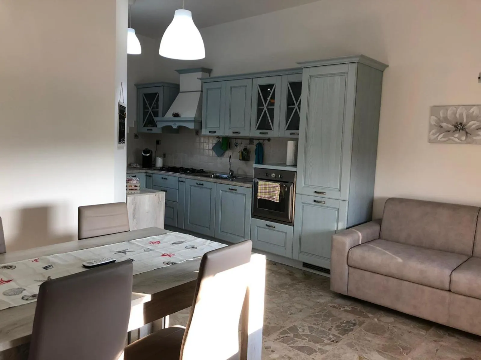 Kitchen or kitchenette in Villa Ada