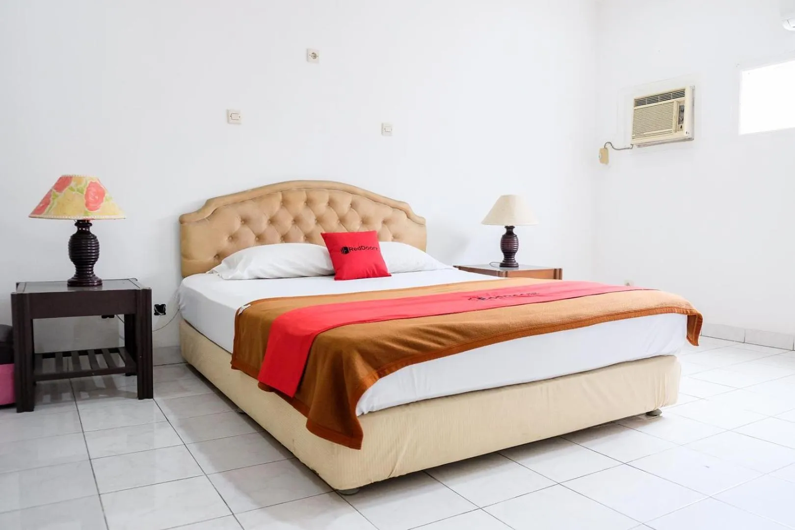 Bedroom, Bed in RedDoorz Plus near Jalan Baru Bogor
