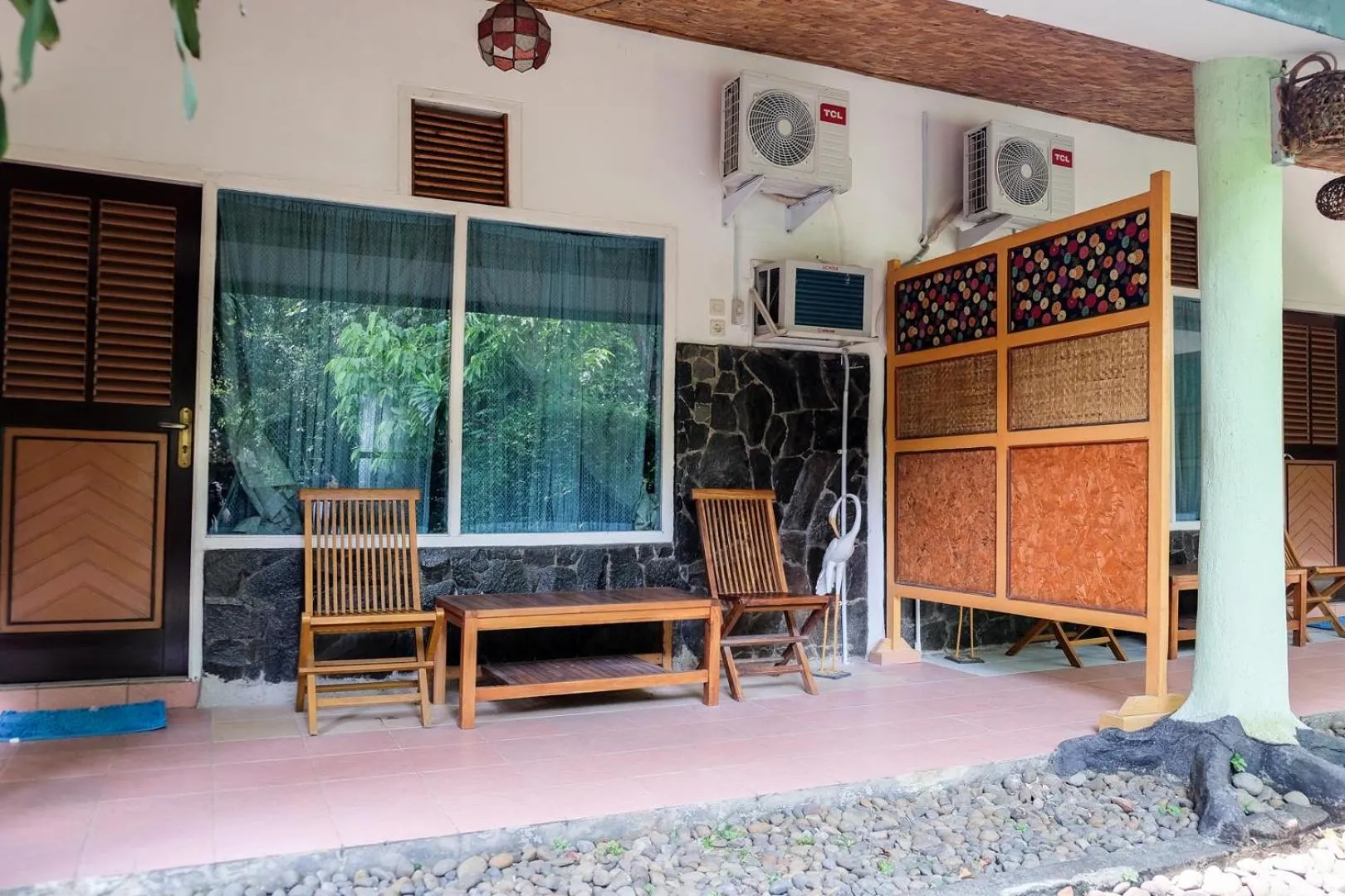 Area and facilities in RedDoorz Plus near Jalan Baru Bogor