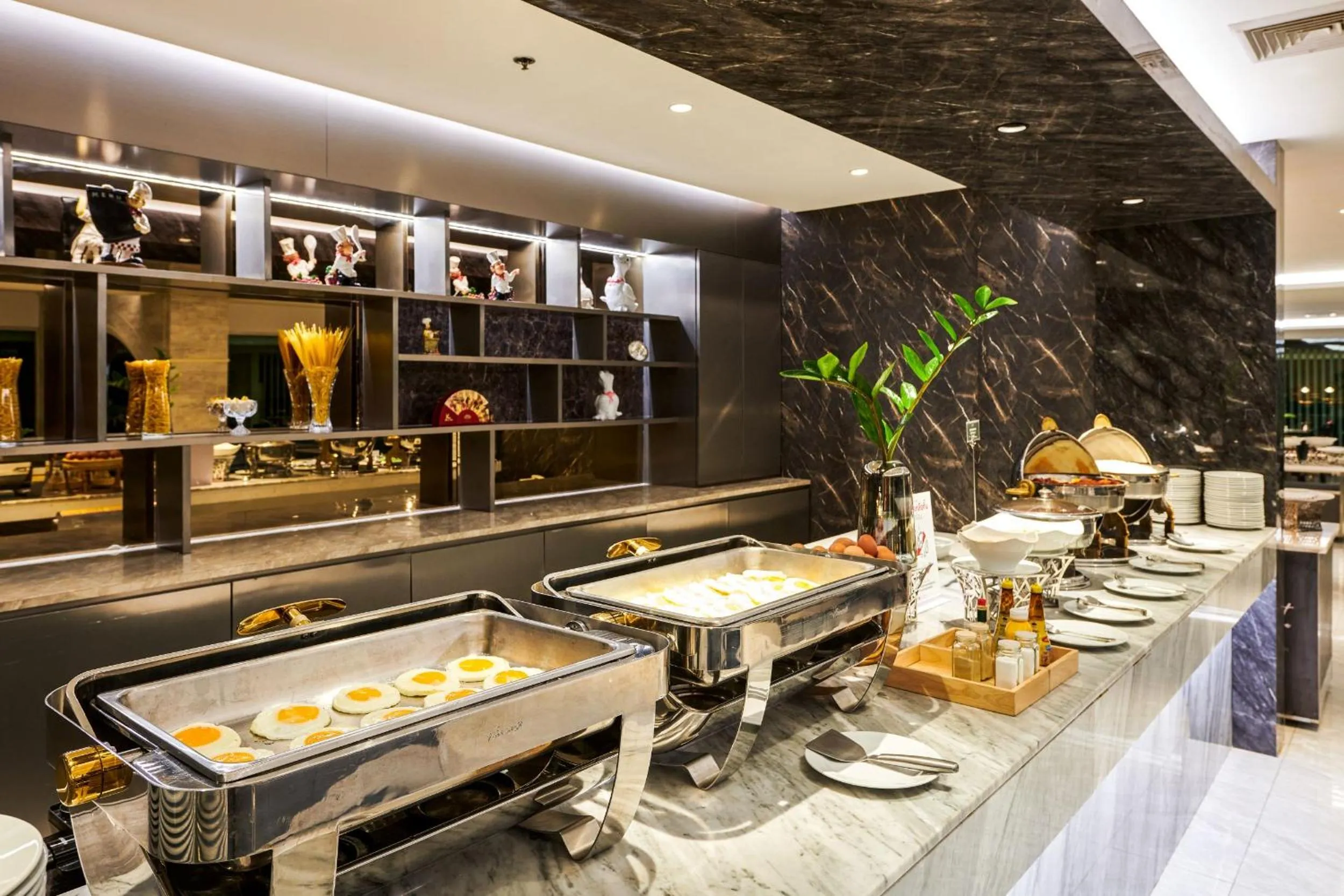 Breakfast in TK Palace Hotel & Convention Bangkok