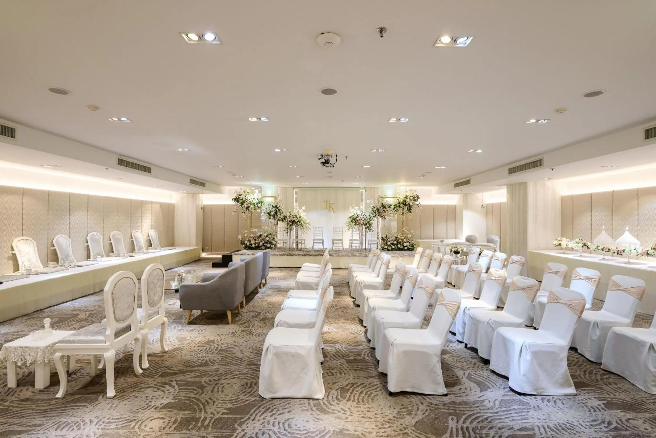 wedding in TK Palace Hotel & Convention Bangkok