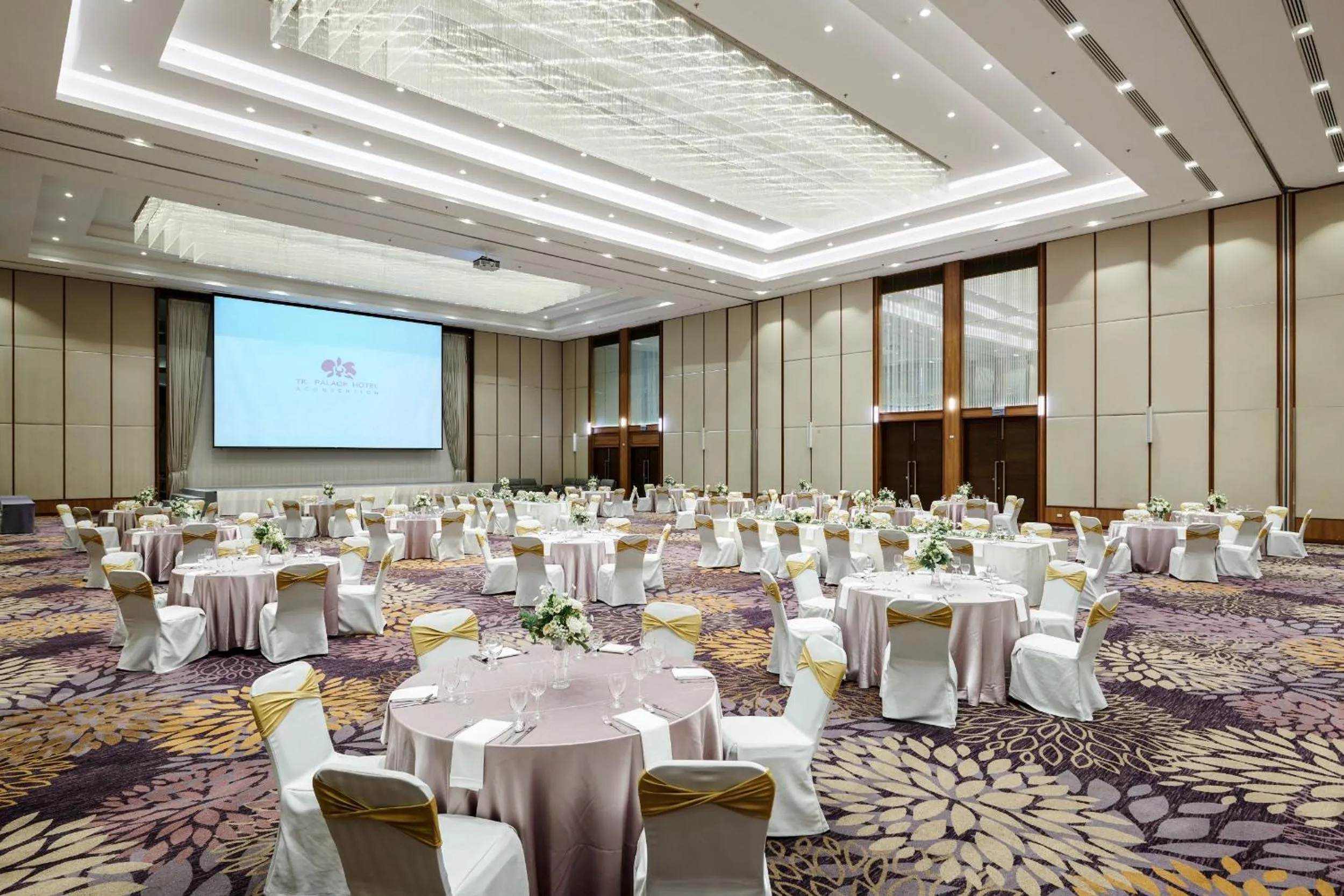 Meeting/conference room in TK Palace Hotel & Convention Bangkok
