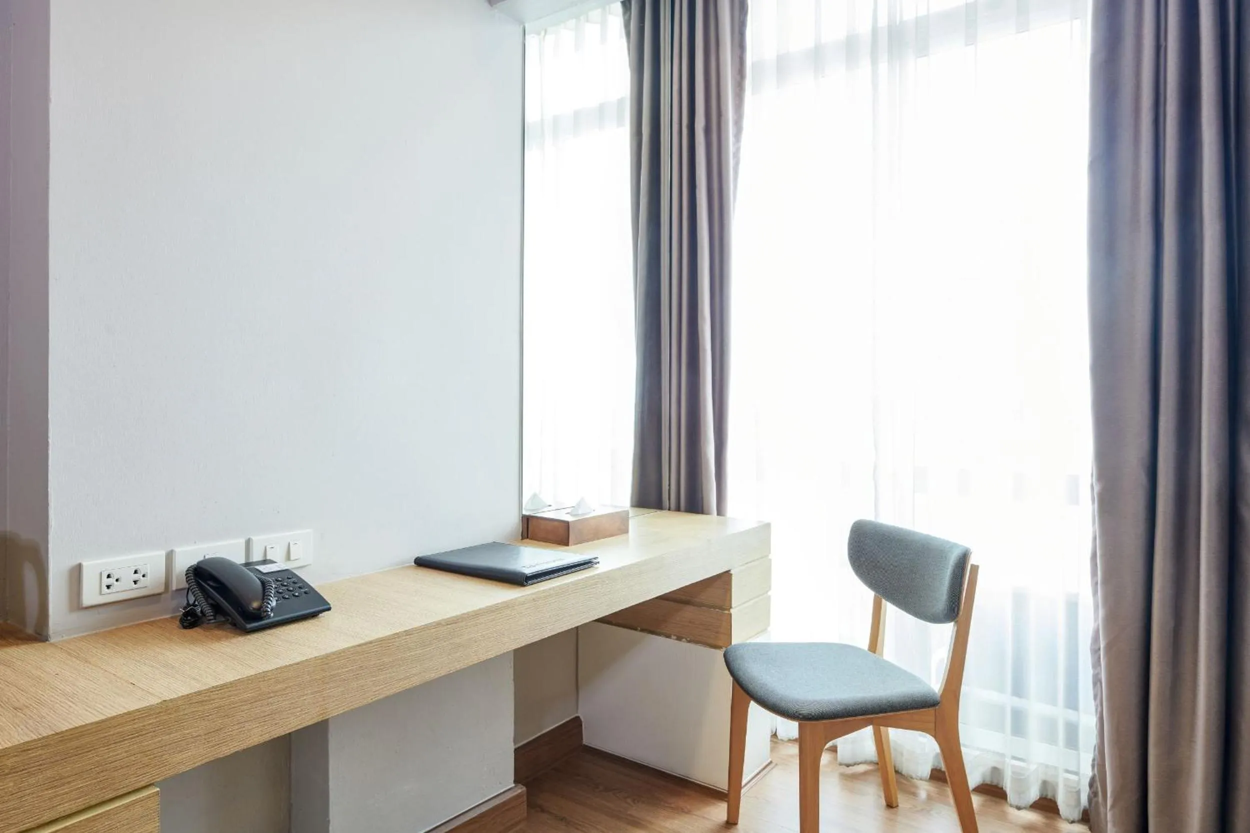 Bed in TK Palace Hotel & Convention Bangkok