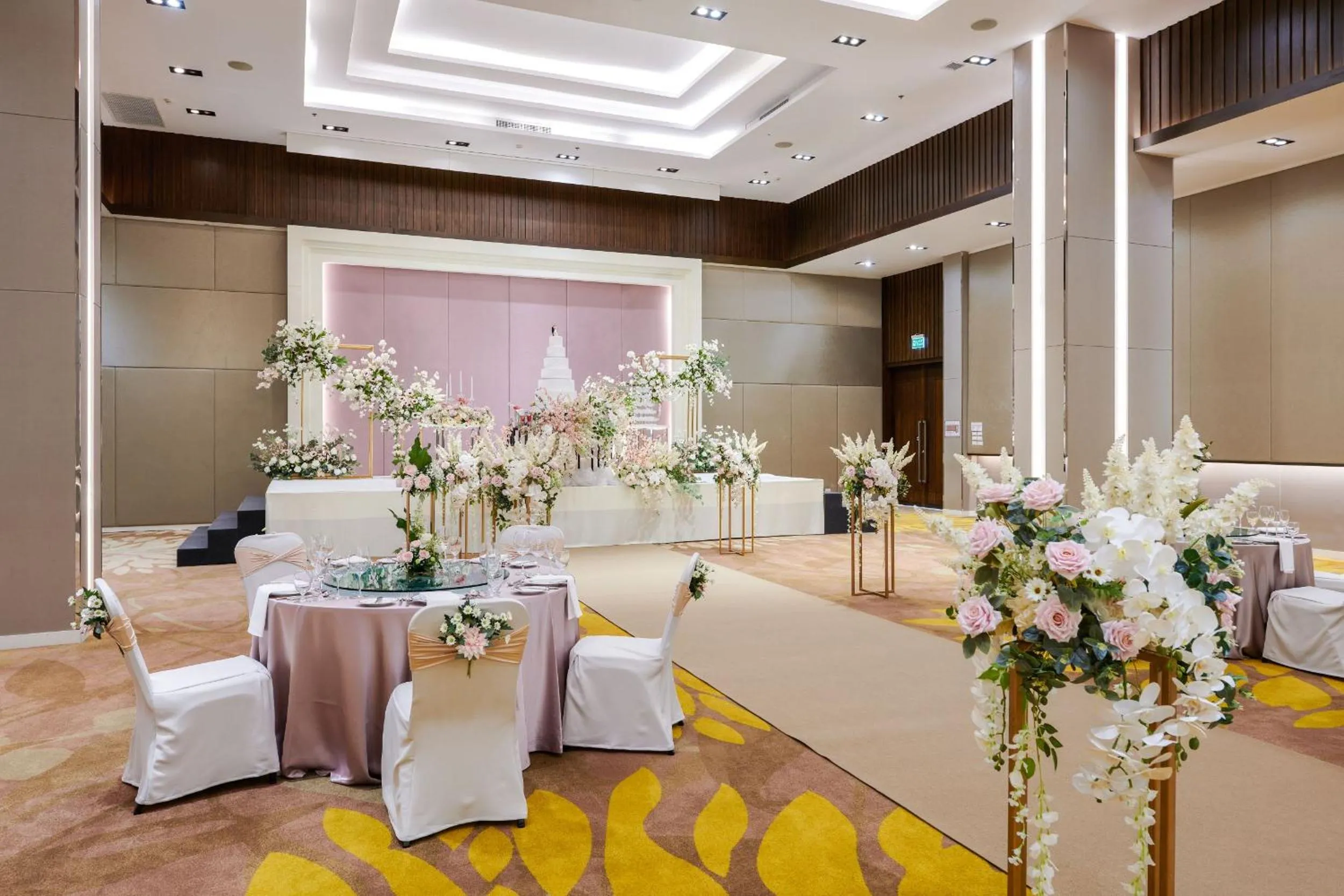 wedding in TK Palace Hotel & Convention Bangkok