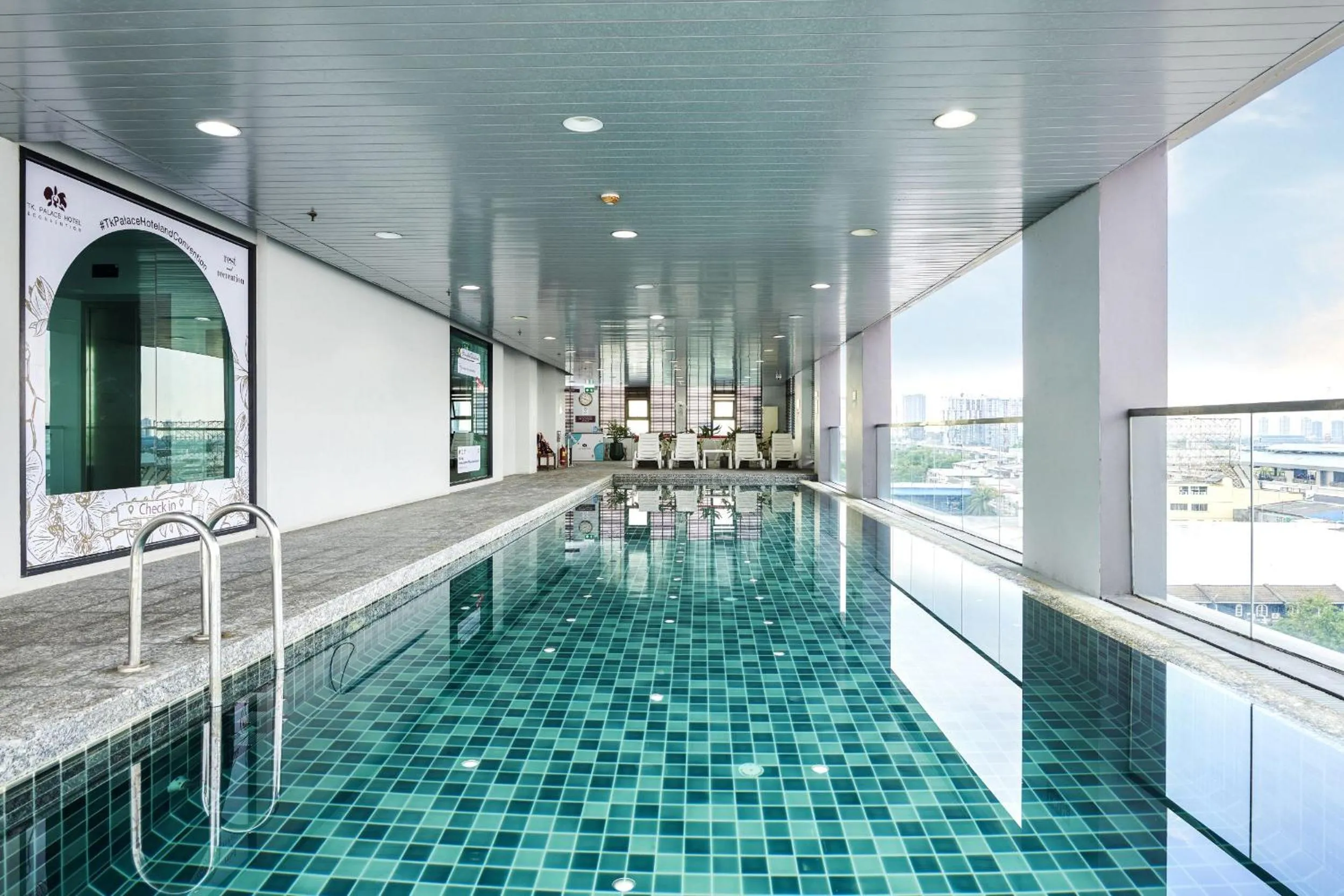 Swimming pool in TK Palace Hotel & Convention Bangkok