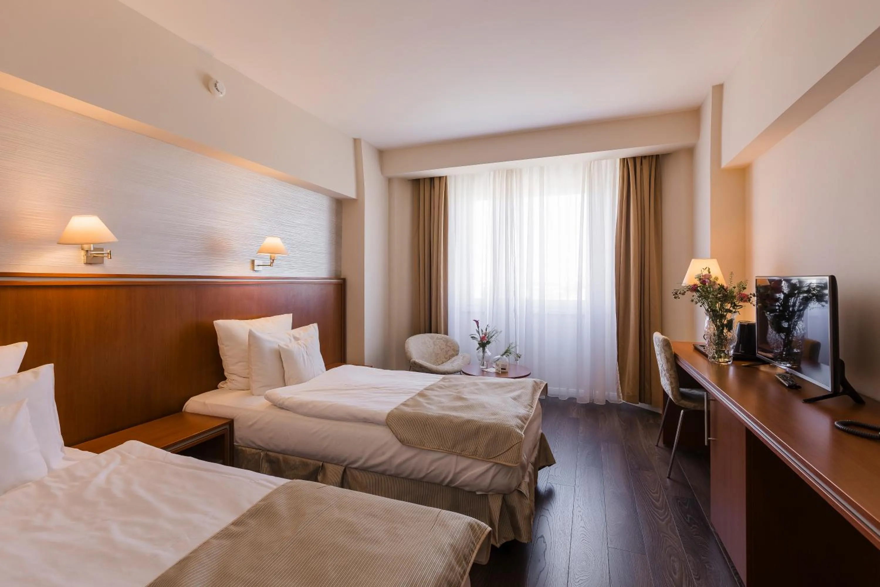 Bed in Hotel Timisoara