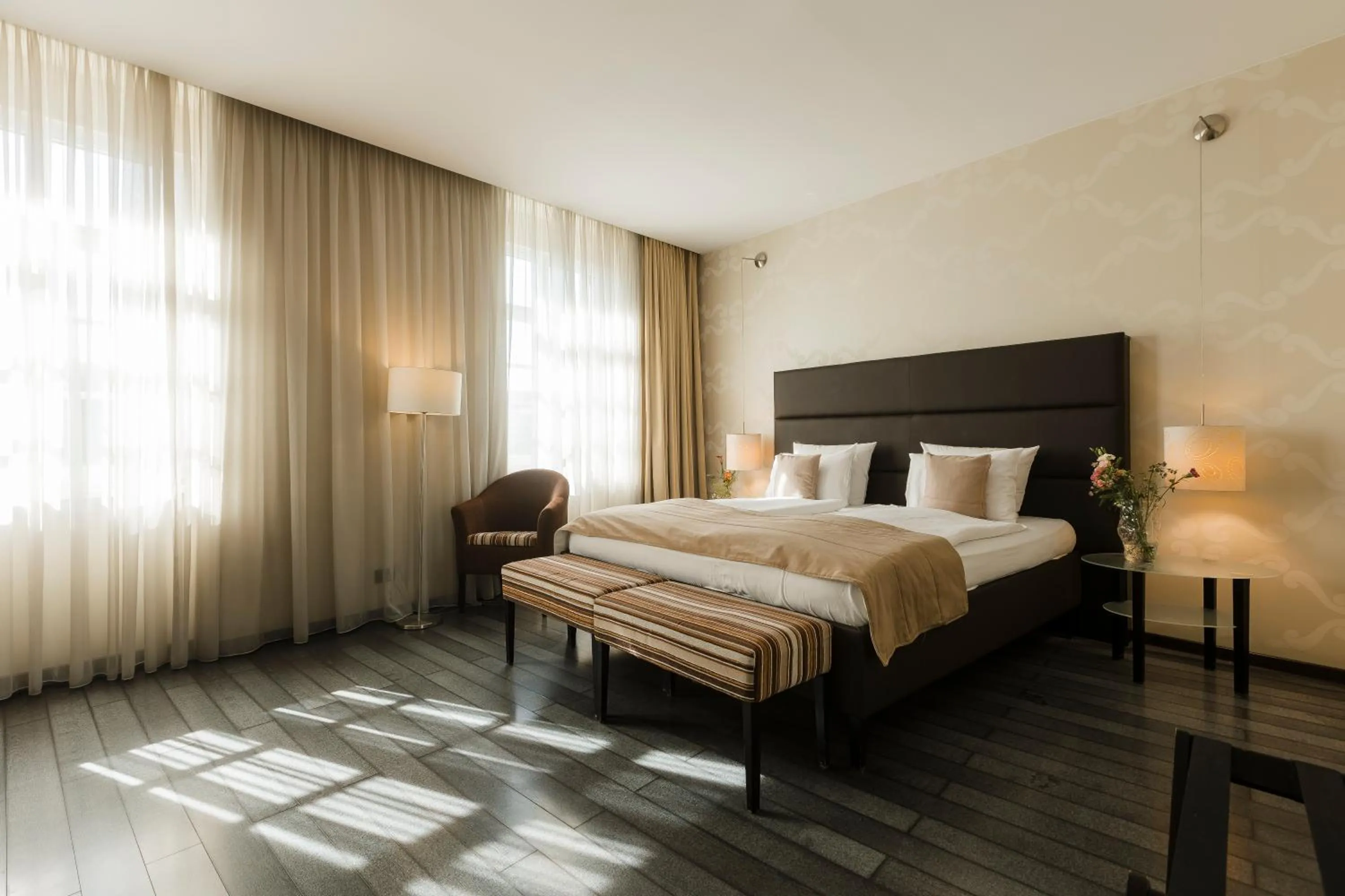 Bed in Hotel Timisoara