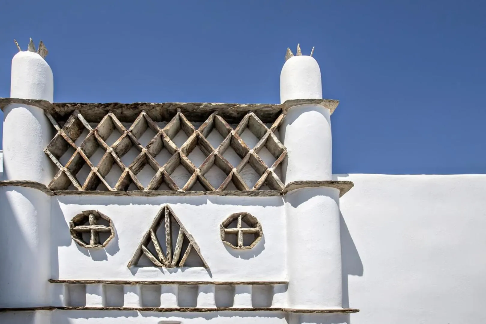 Property building in Onar Hotel & Suites