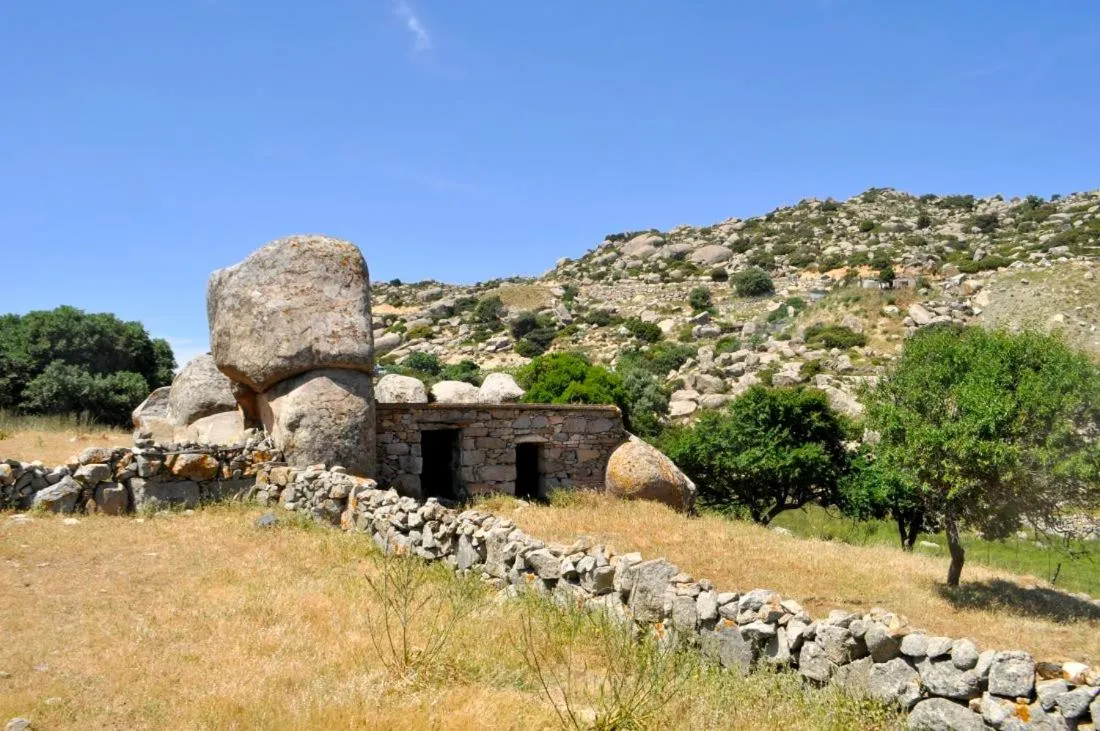 Hiking in Onar Hotel & Suites