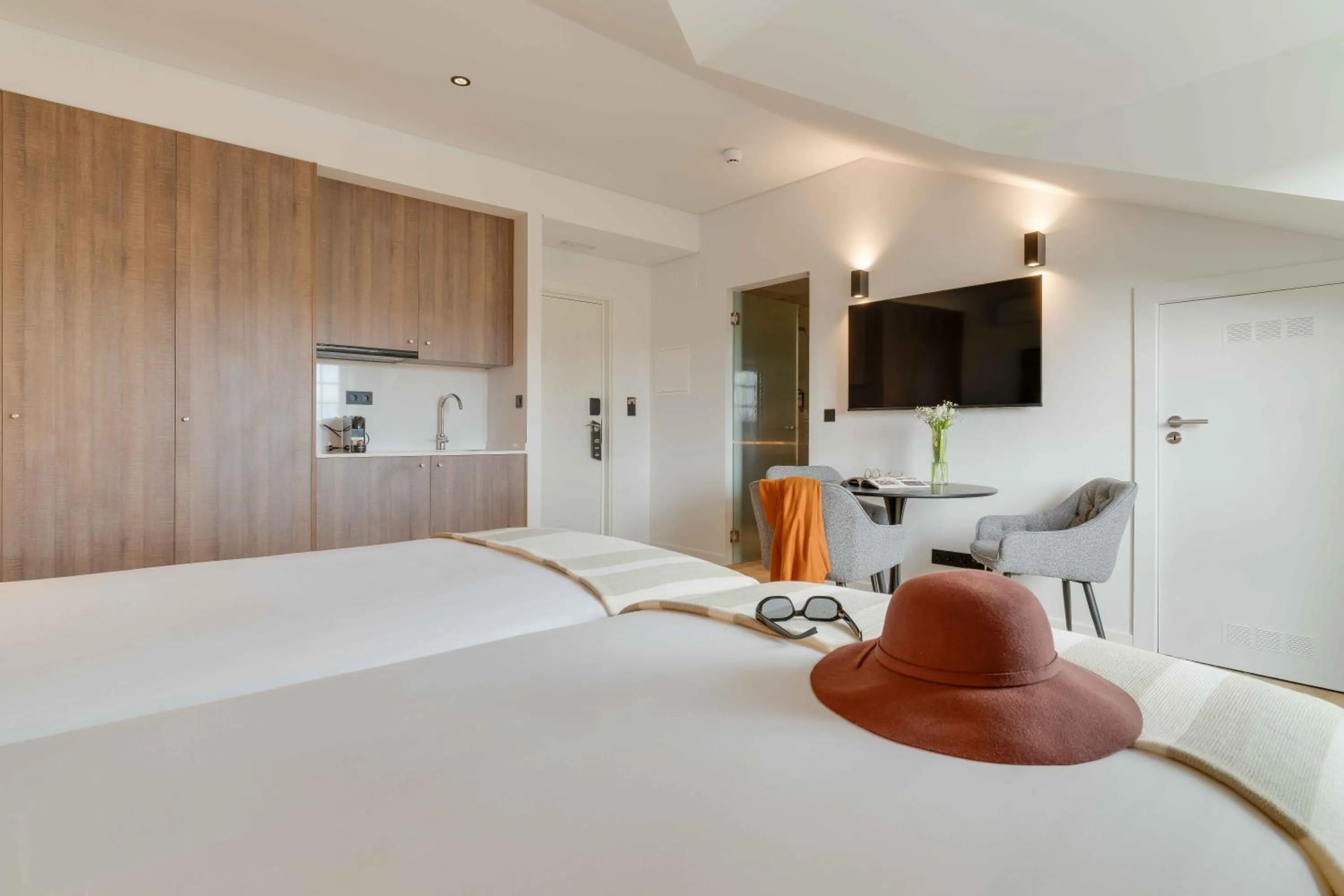 Bedroom, Bed in Pestana Sintra Golf Resort & SPA Hotel