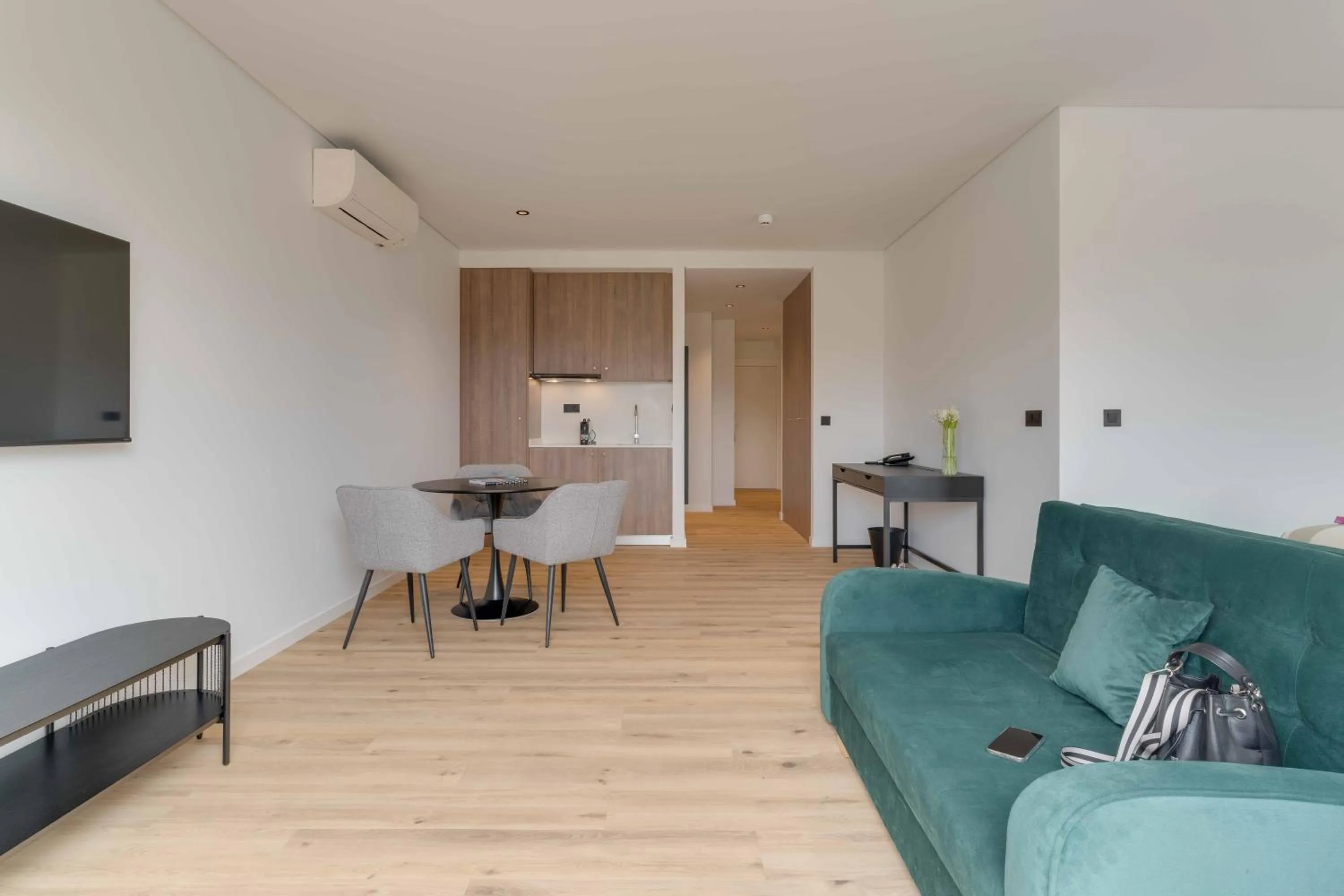 TV and multimedia in Pestana Sintra Golf Resort & SPA Hotel