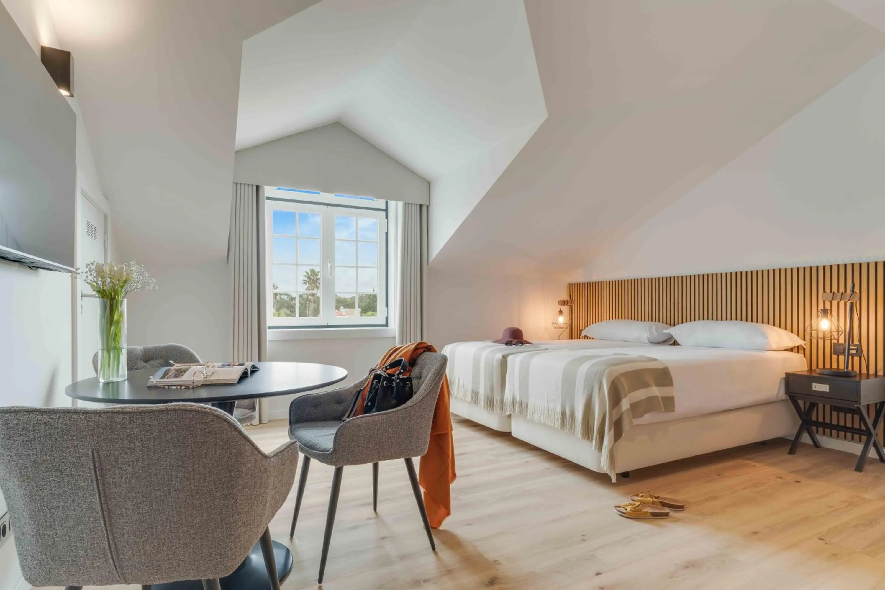 Bed in Pestana Sintra Golf Resort & SPA Hotel