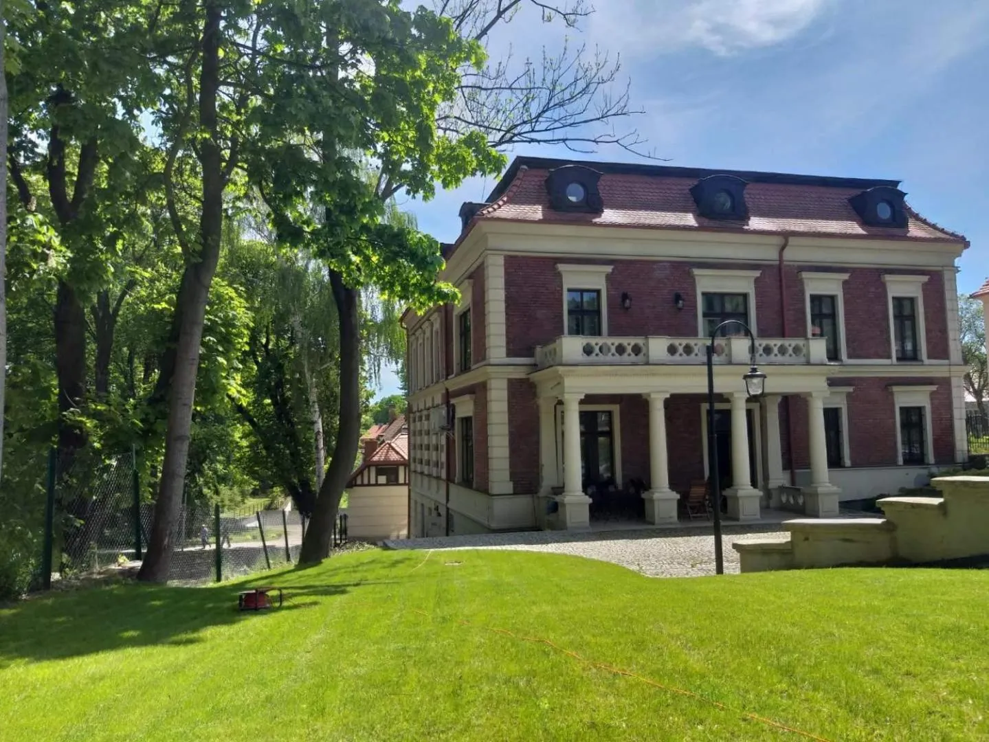 Property building in Hotel Charlotta