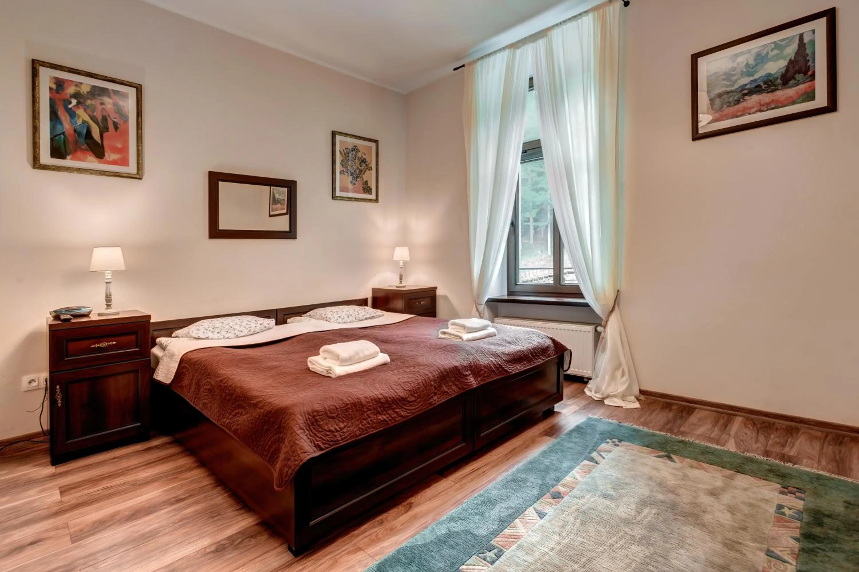 Bed in Hotel Charlotta